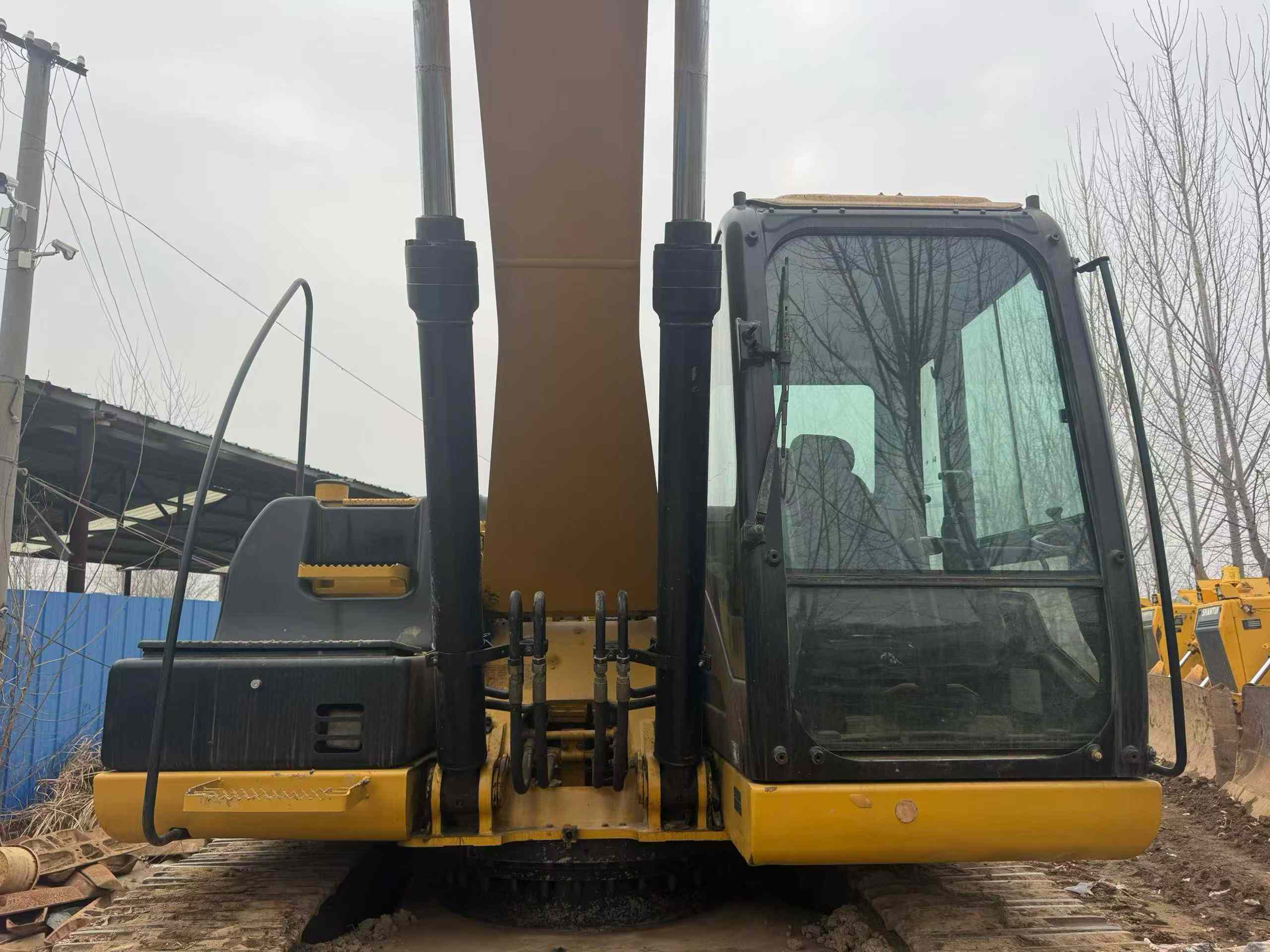 Used Caterpillar 320D Excavator 2016 Model / 6