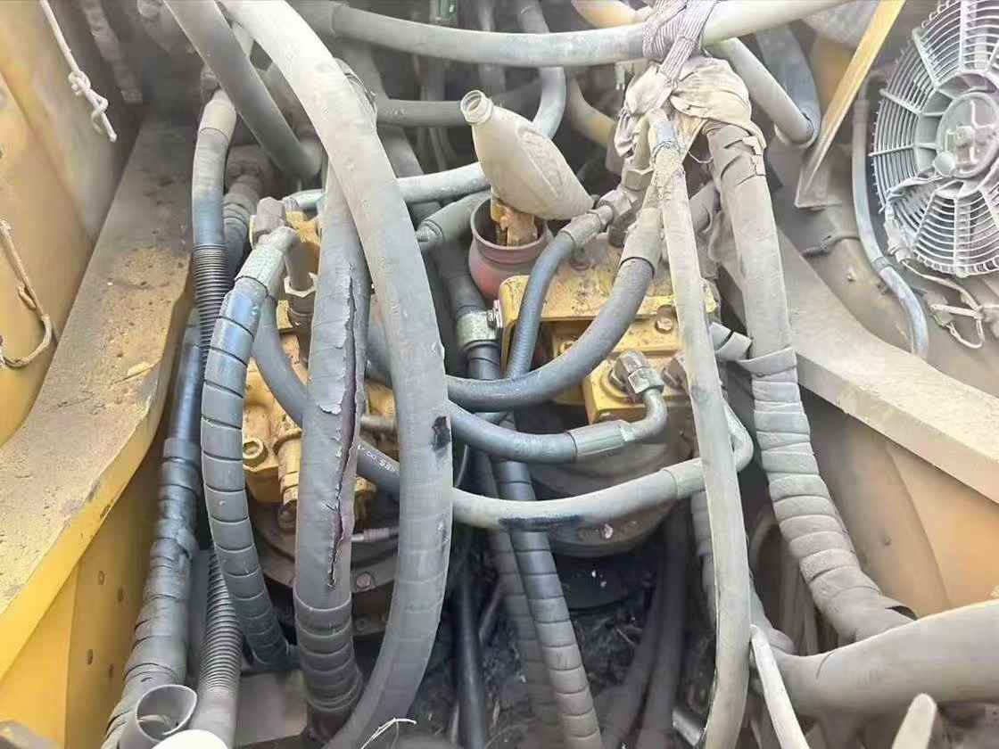 Used Caterpillar CT20 Excavator 2018 Model / 9