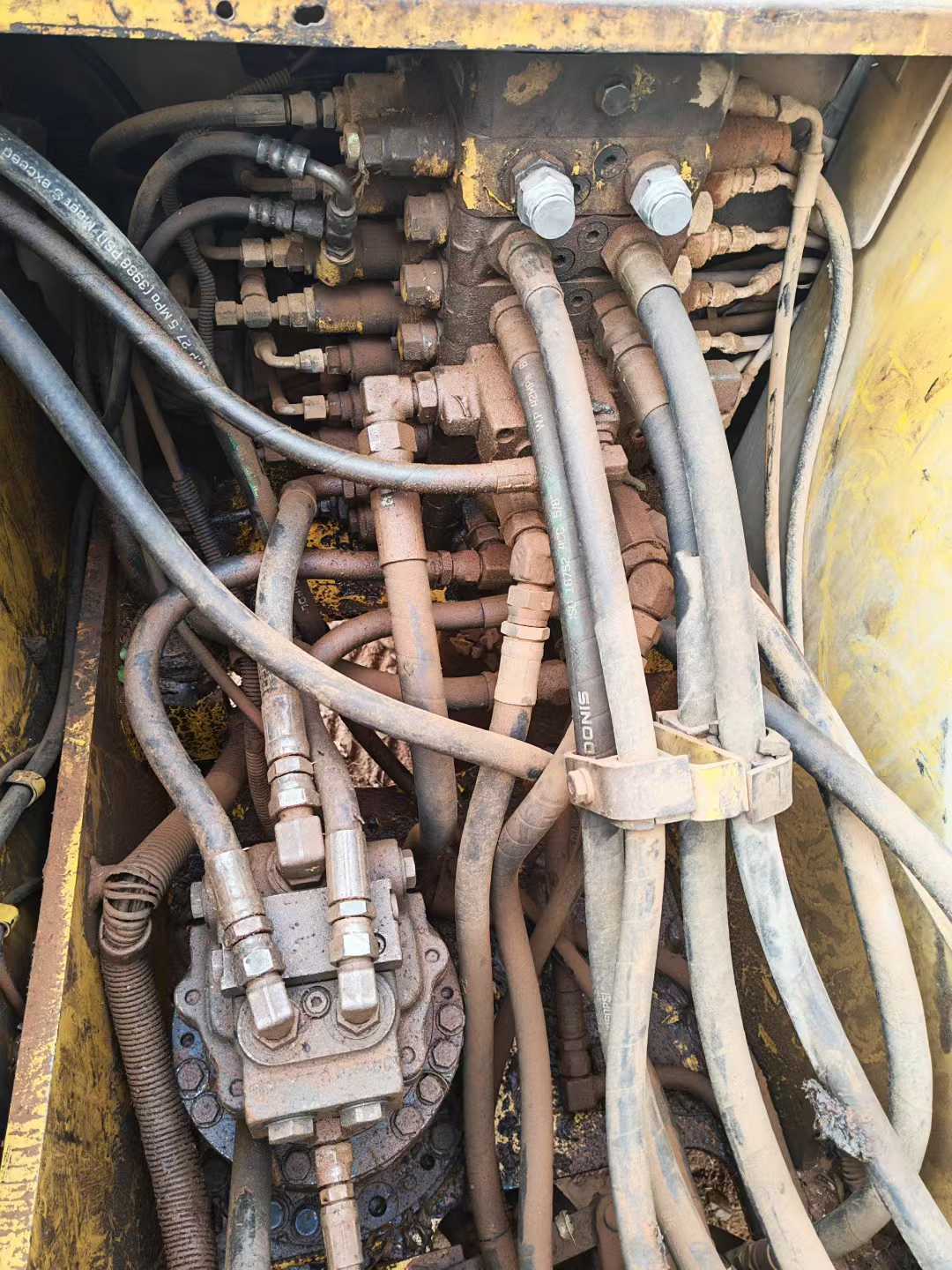 Used Komatsu PC120-6E Excavator 2016 Model / 7