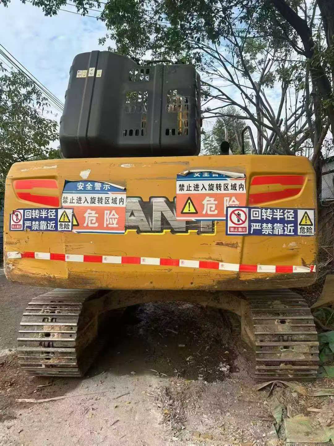 Used Sany SY135 Excavator 2020 Model / 3