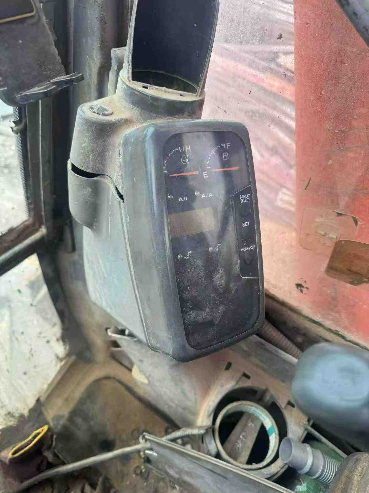 Used Hitachi ZAXIS200 Excavator 2016 Model / 8