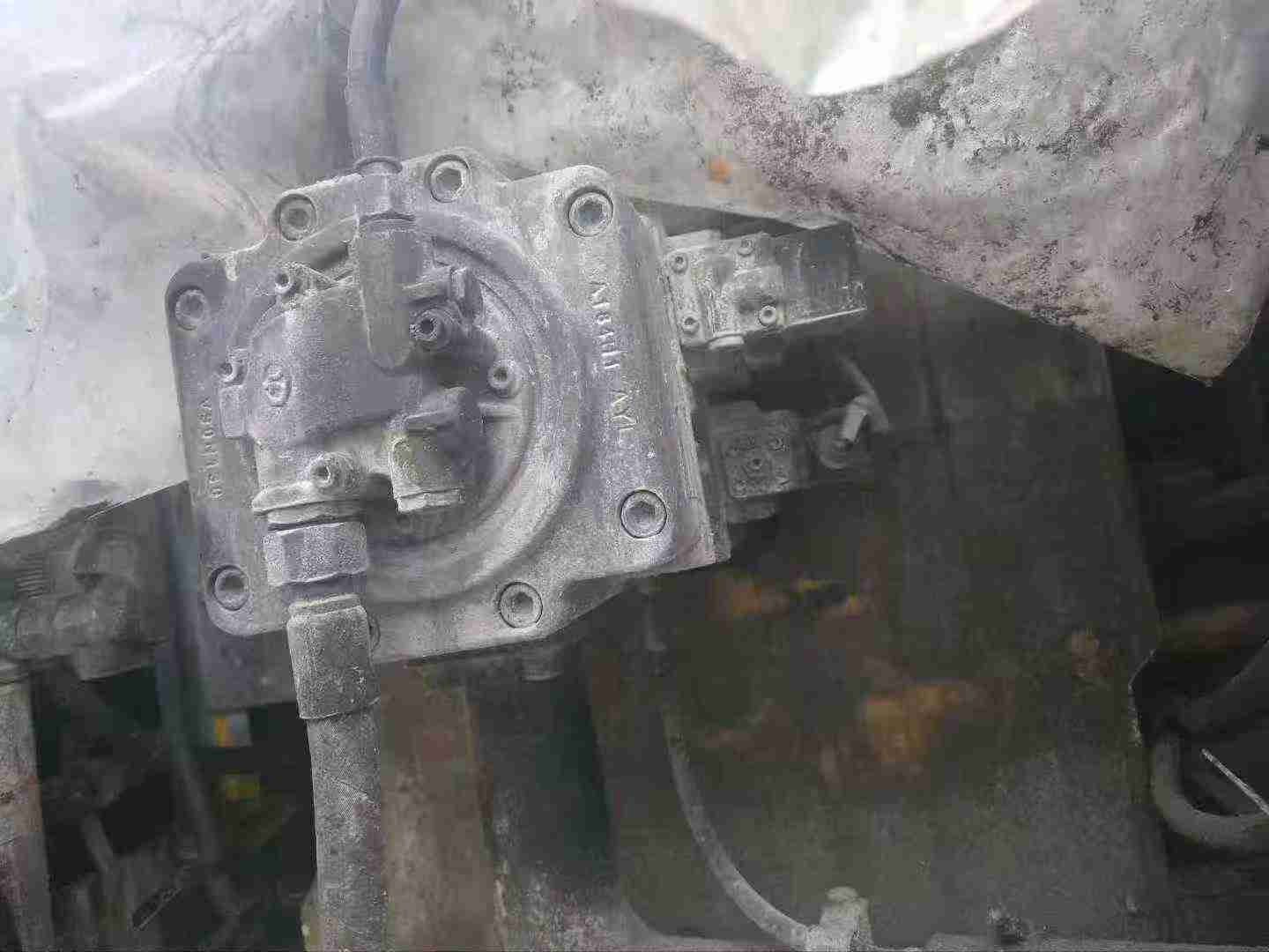 Used Sany SY215W Excavator 2021 Model / 8