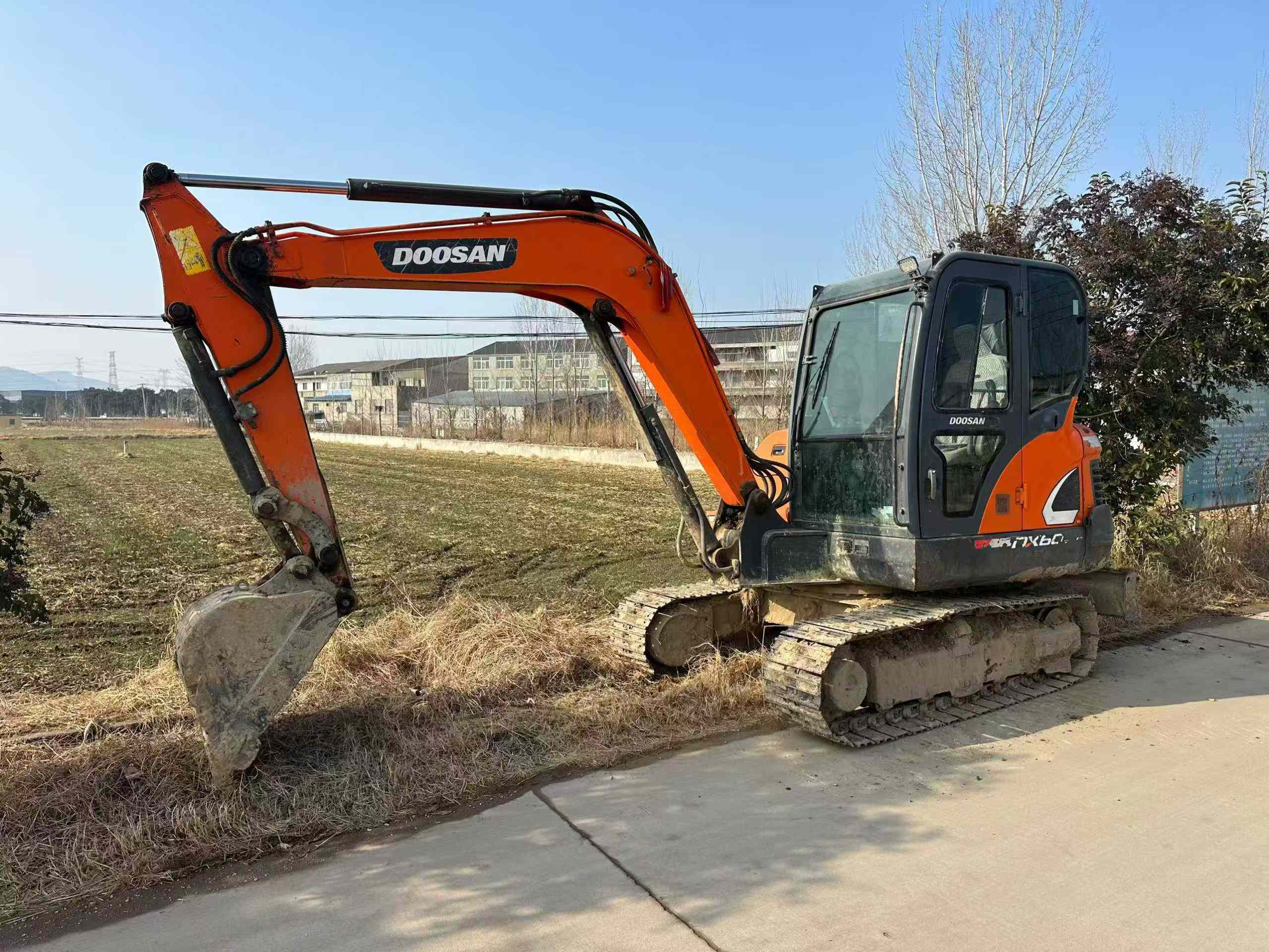 Used Doosan DX60 Excavator 2016 Model / 2