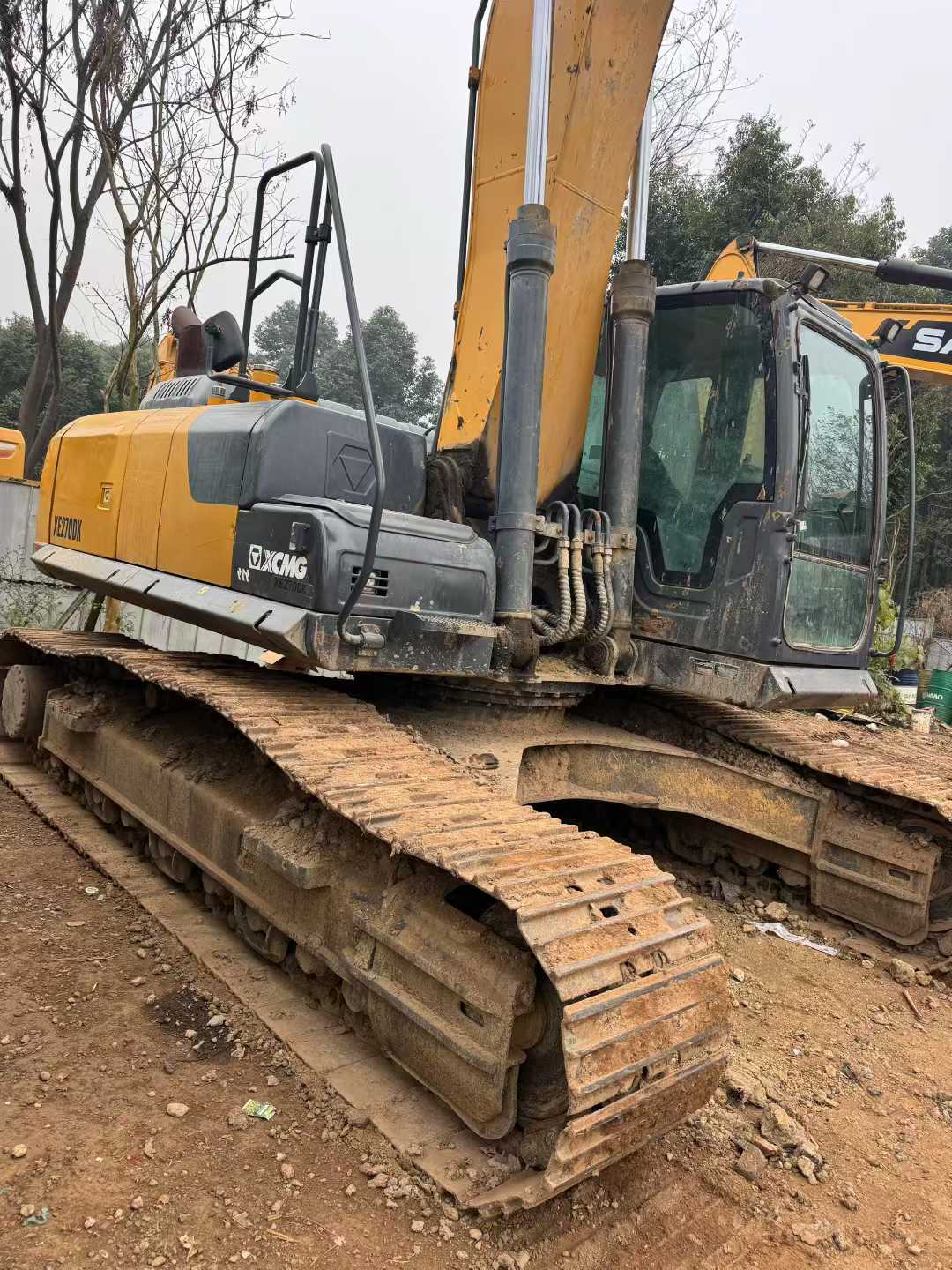 Used XCMG XE245DK Excavator 2020 Model / 4
