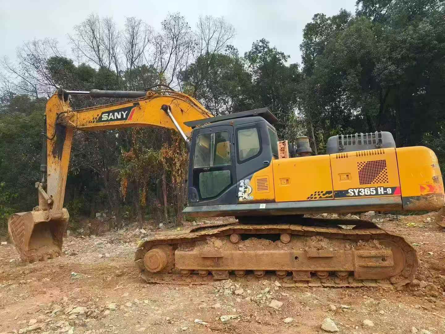 Used Sany SY365H Excavator 2016 Model / 3