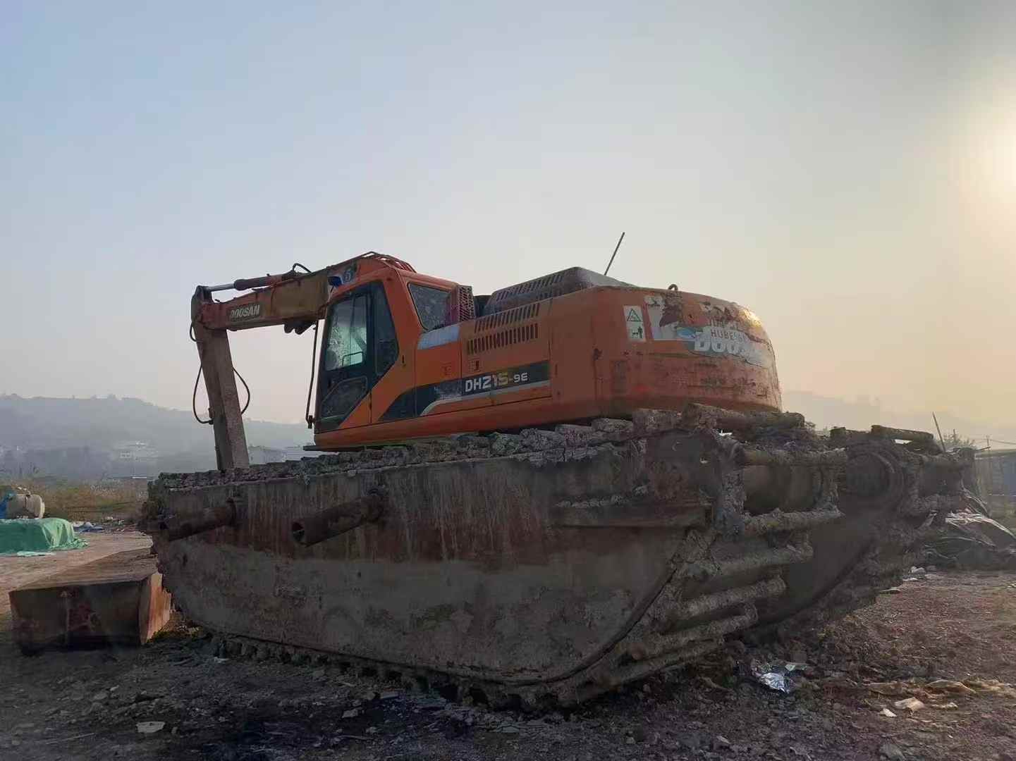 Used Doosan DX15 Excavator 2016 Model / 3