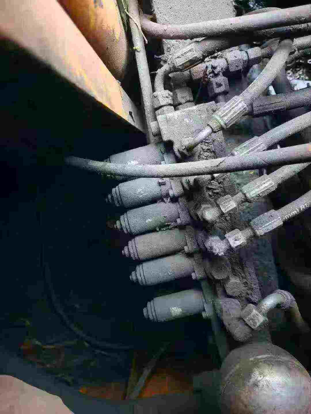 Used Sany SY195C Excavator 2016 Model / 3