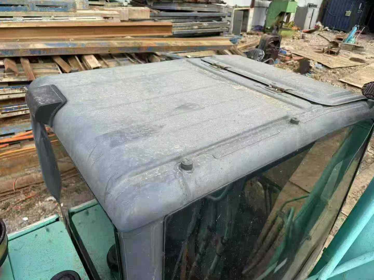 Used Kobelco SK210 Excavator 2017 Model / 2