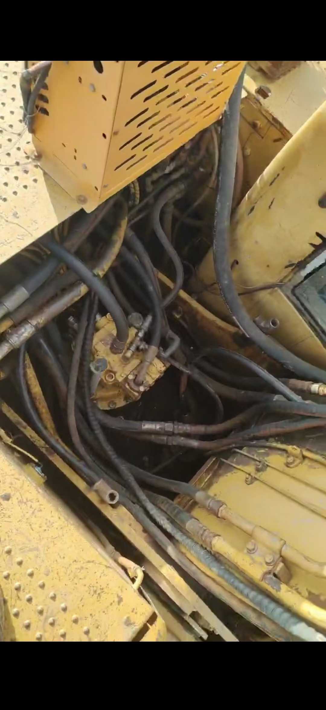 Used Caterpillar 320C Excavator 2016 Model / 6