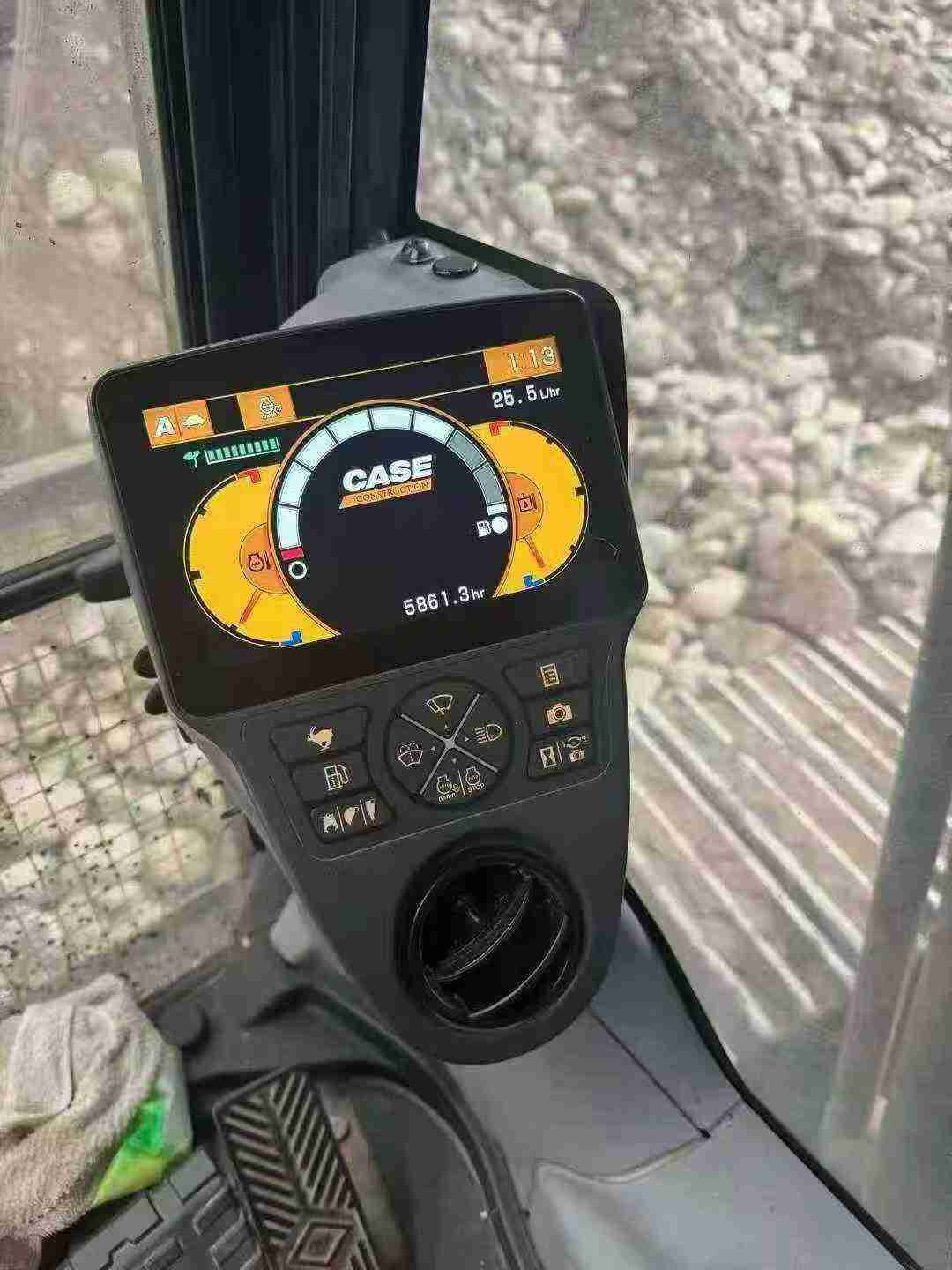 Used Case CX80 Excavator 2022 Model / 6