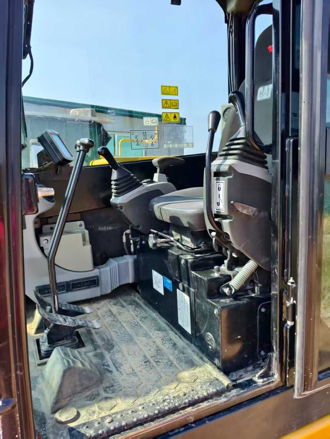 Used Caterpillar 305ECR Excavator 2021 Model / 2