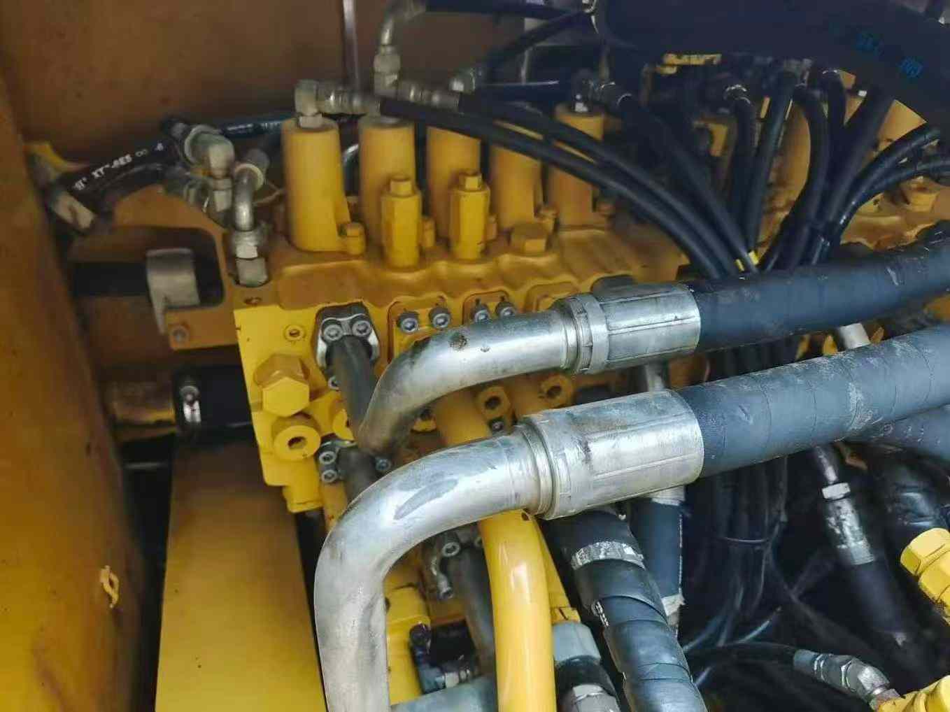 Used Caterpillar 330L Excavator 2017 Model / 5