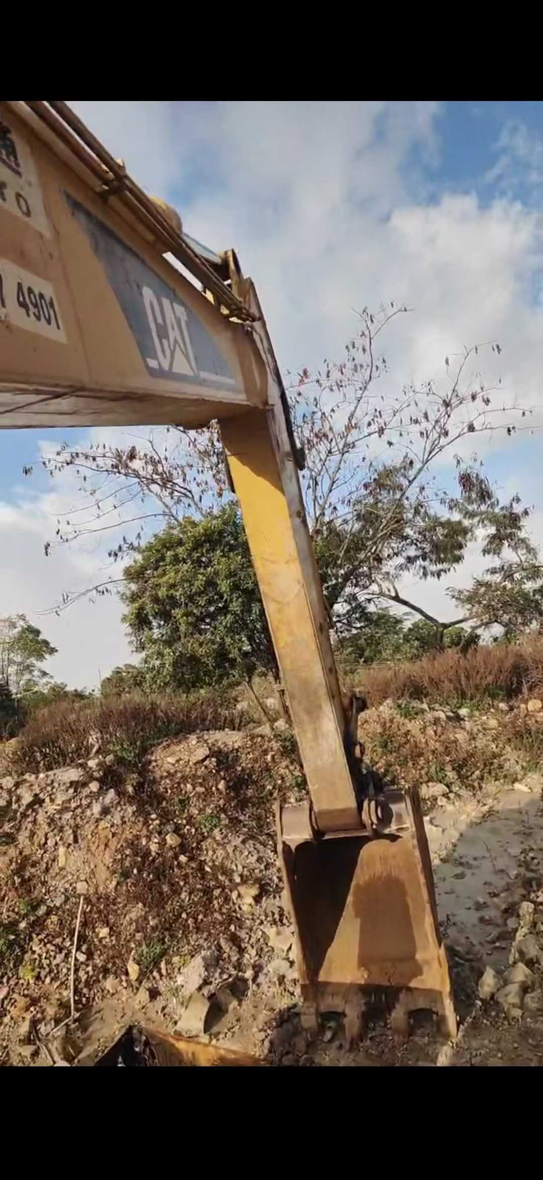 Used Caterpillar 320C Excavator 2016 Model / 4