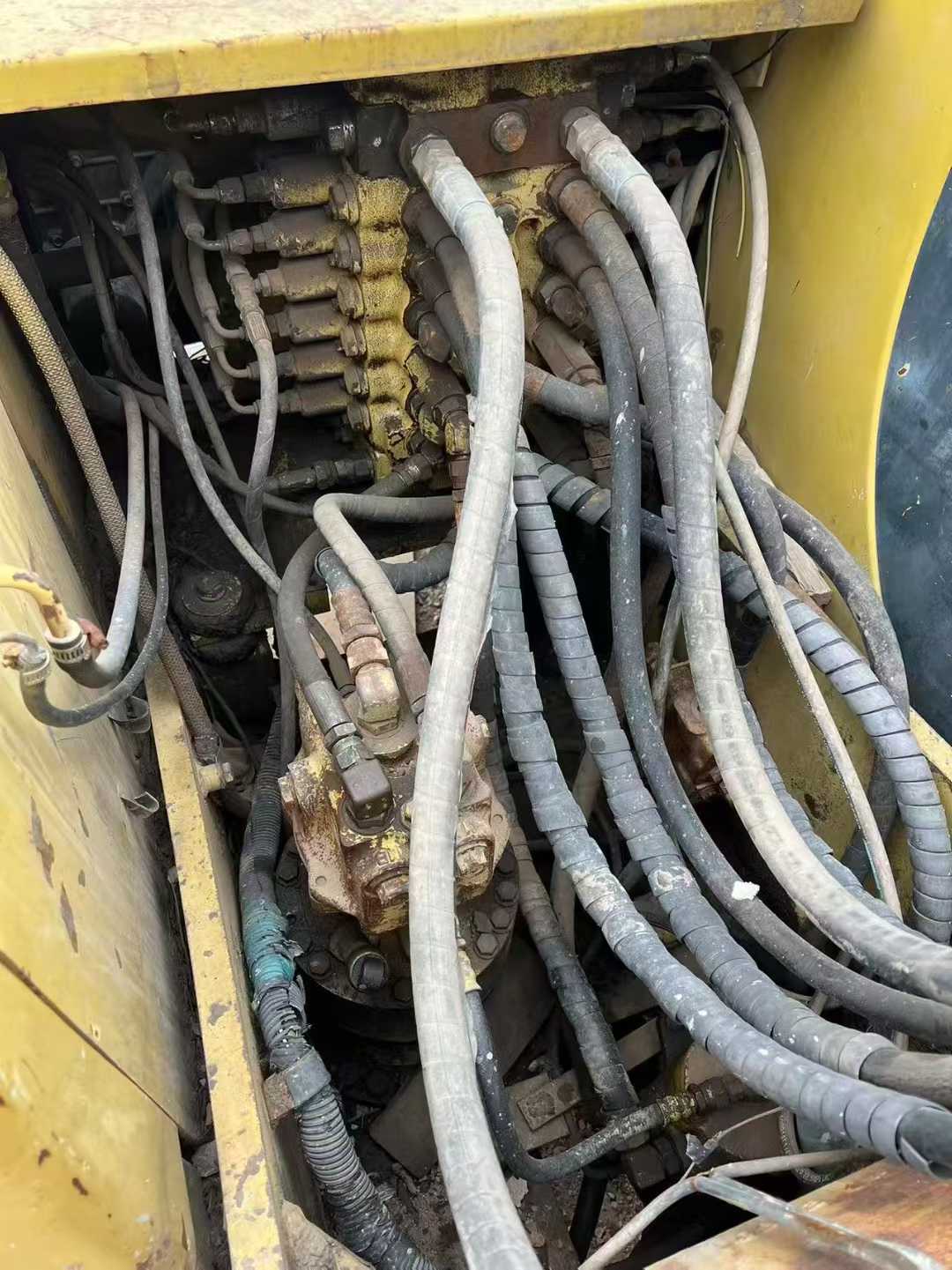 Used Komatsu PC120-6 Excavator 2016 Model / 4