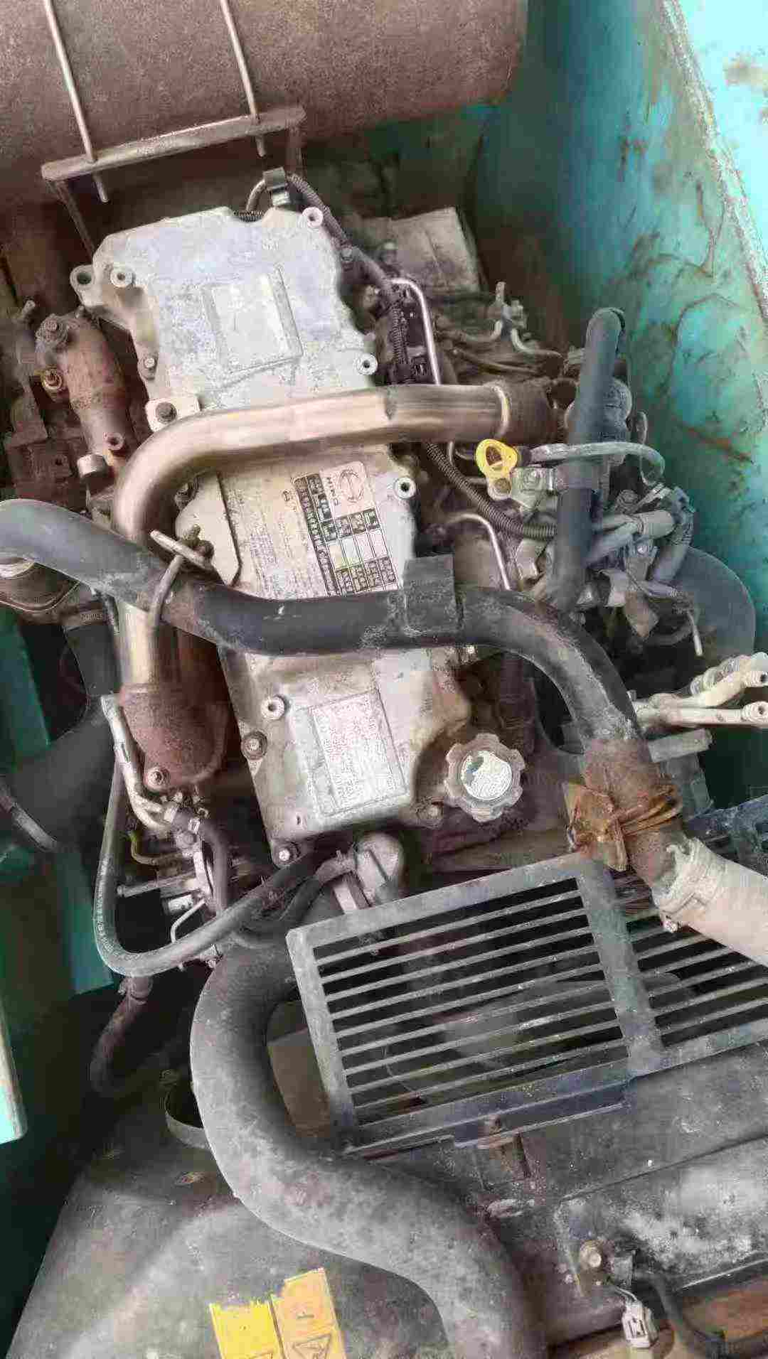 Used Kobelco SK210 Excavator 2010 Model / 4