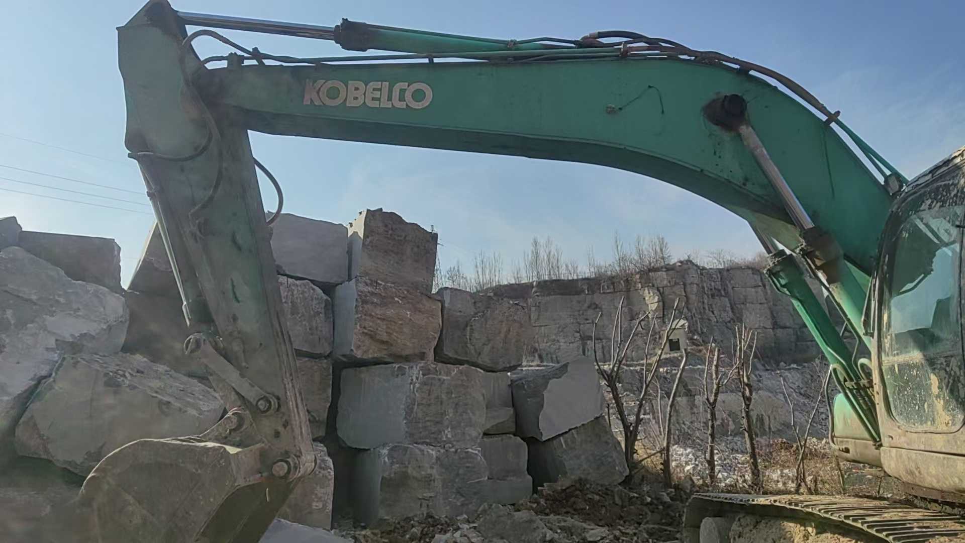 Used Kobelco SK60 Excavator 2011 Model / 3