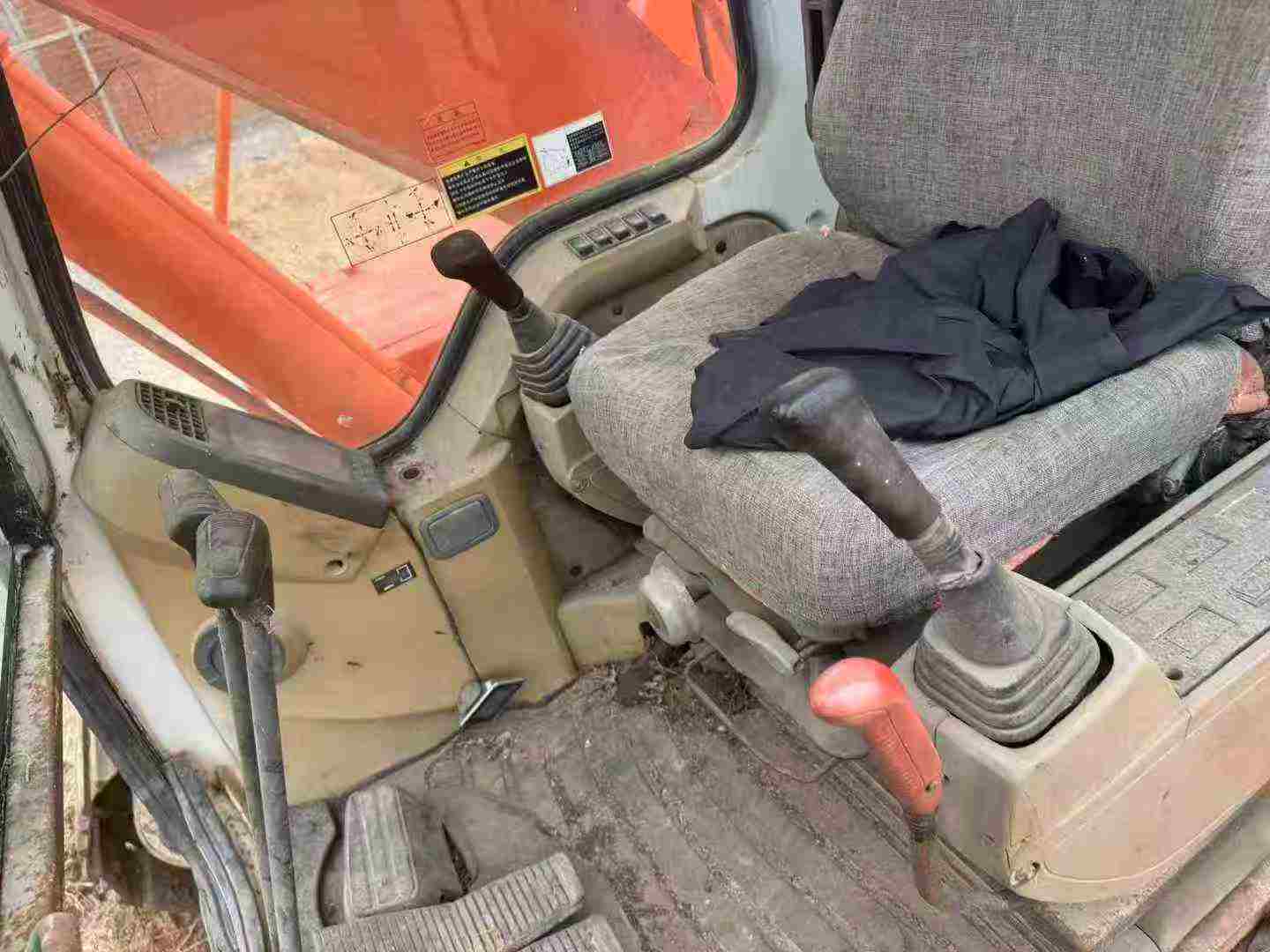 Used Doosan DX15 Excavator 2016 Model / 7