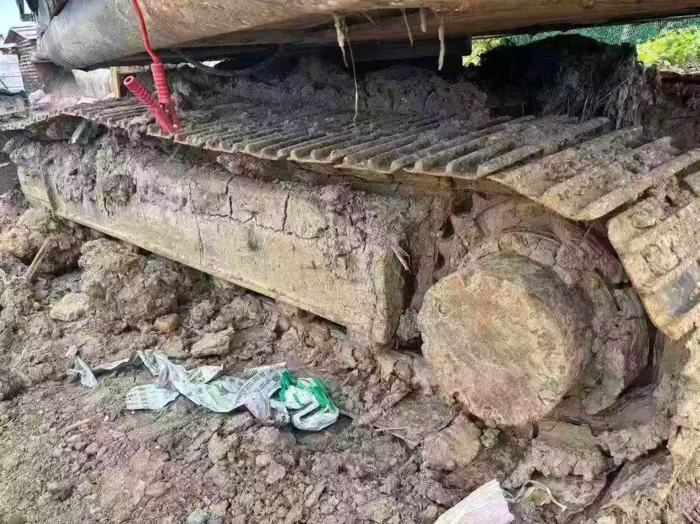 Used Hitachi ZX200-3G Excavator 2011 Model / 8