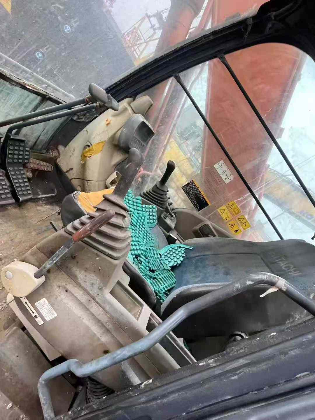 Used Hitachi ZW250 Excavator 2016 Model / 8