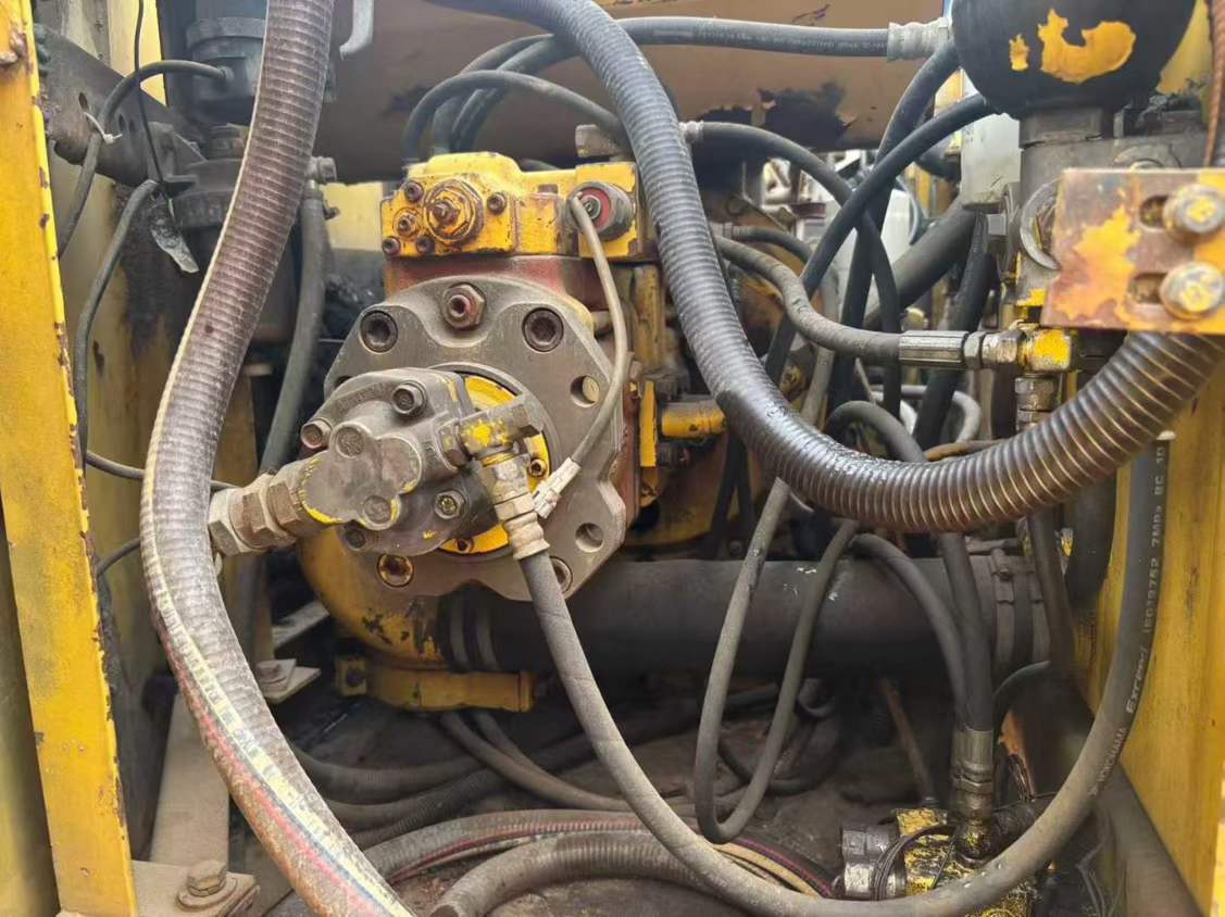 Used Kobelco SK120-3 Excavator 2016 Model / 3