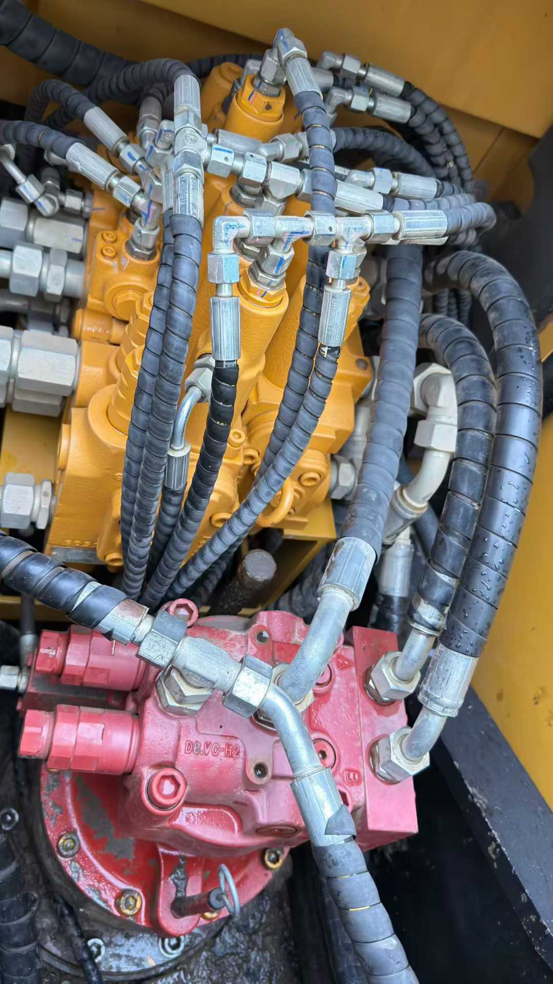 Used Sany SY135 Excavator 2017 Model / 8