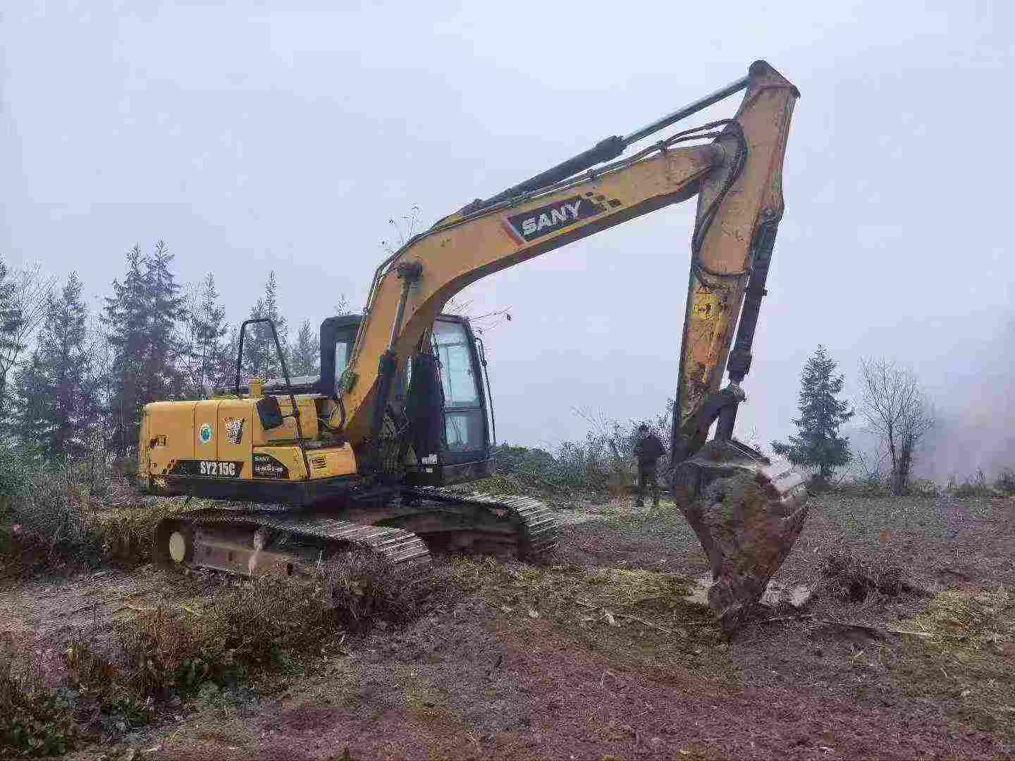 Used Sany SY135 Excavator 2019 Model / 4