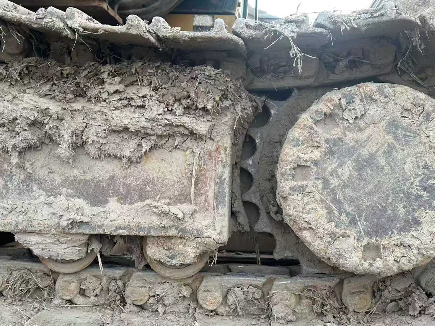 Used Caterpillar CT20 Excavator 2012 Model / 6