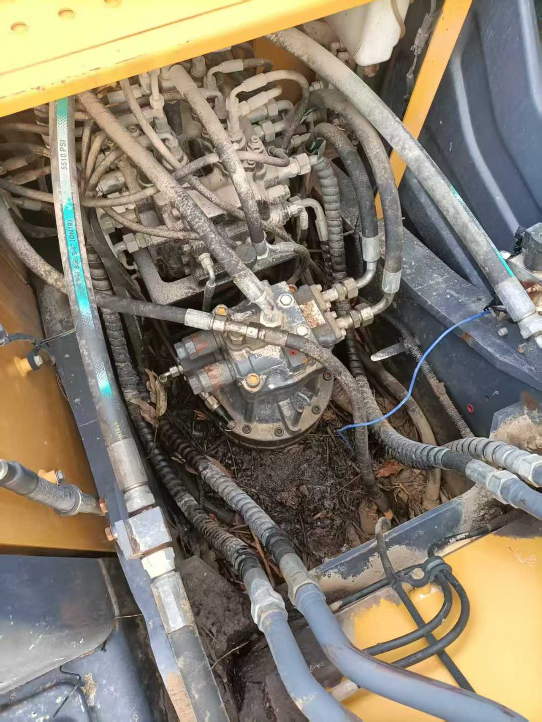 Used XCMG XE135GA Excavator 2019 Model / 6