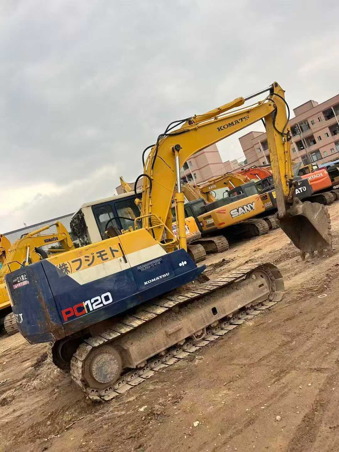 Used Komatsu PC120-5 Excavator 2016 Model / 2