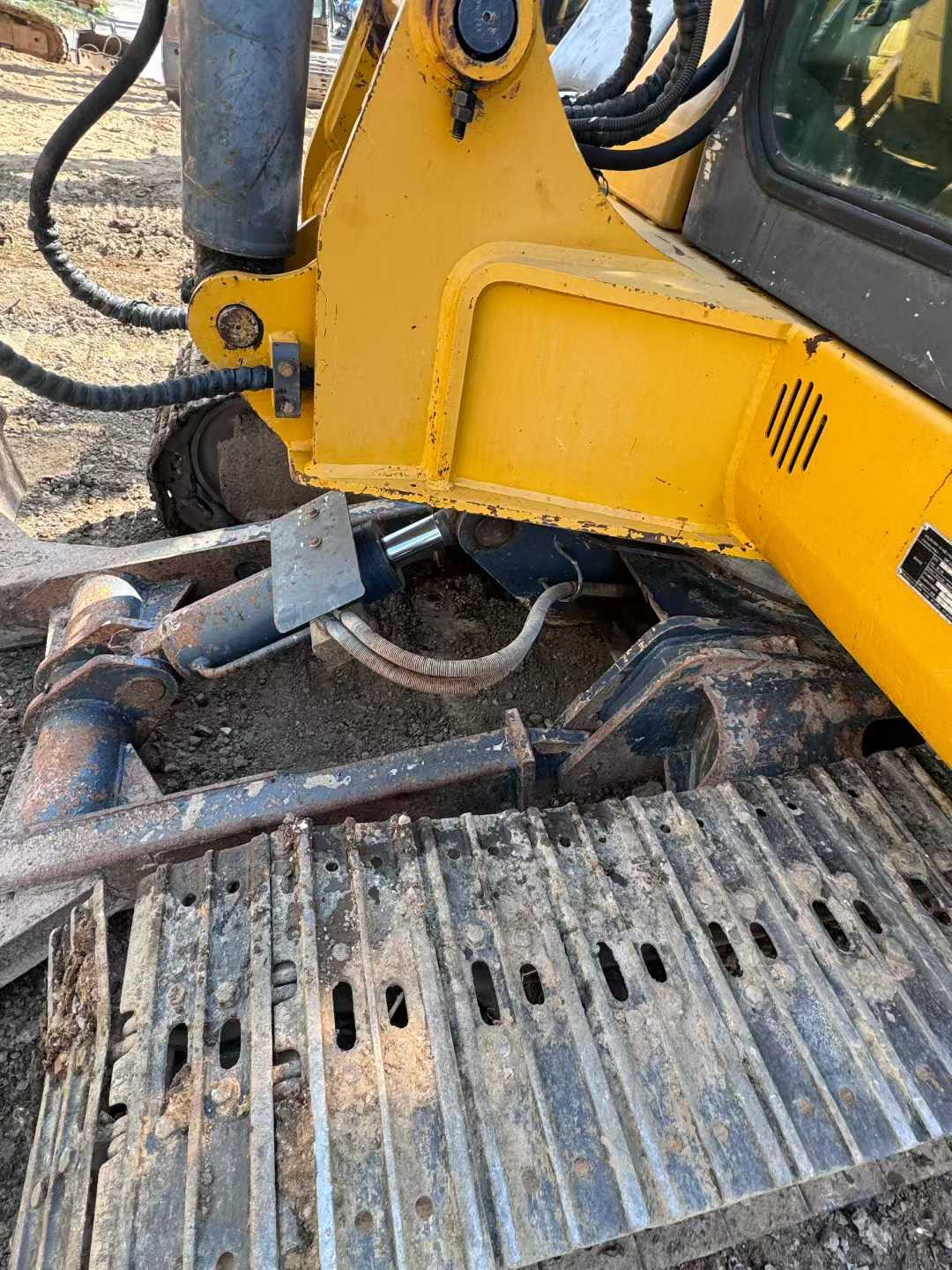 Used XCMG XE60 Excavator 2017 Model / 4