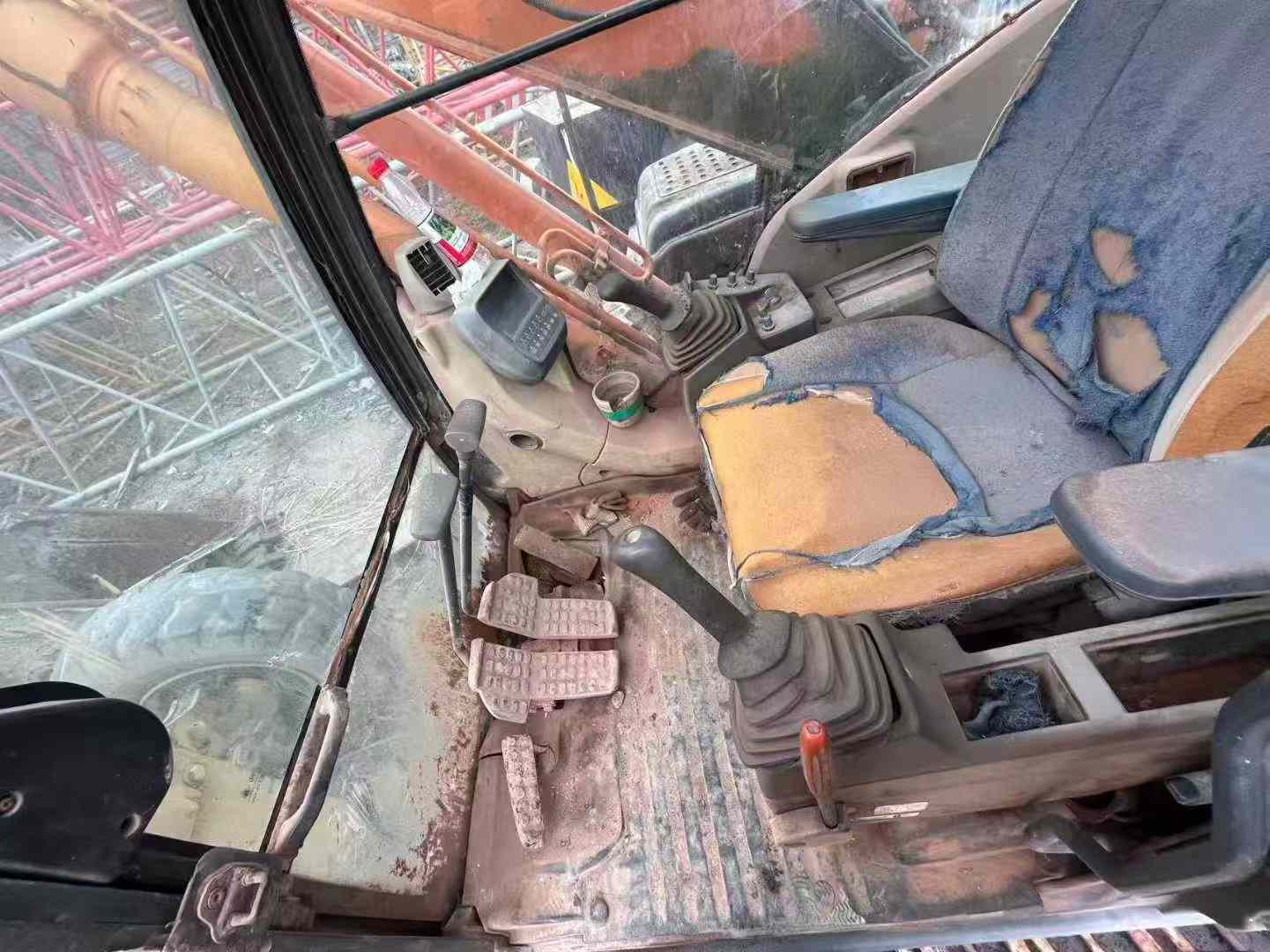 Used Hitachi ZAXIS200 Excavator 2016 Model / 3