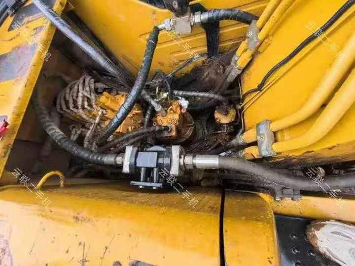 Used Sany SY135 Excavator 2019 Model / 6