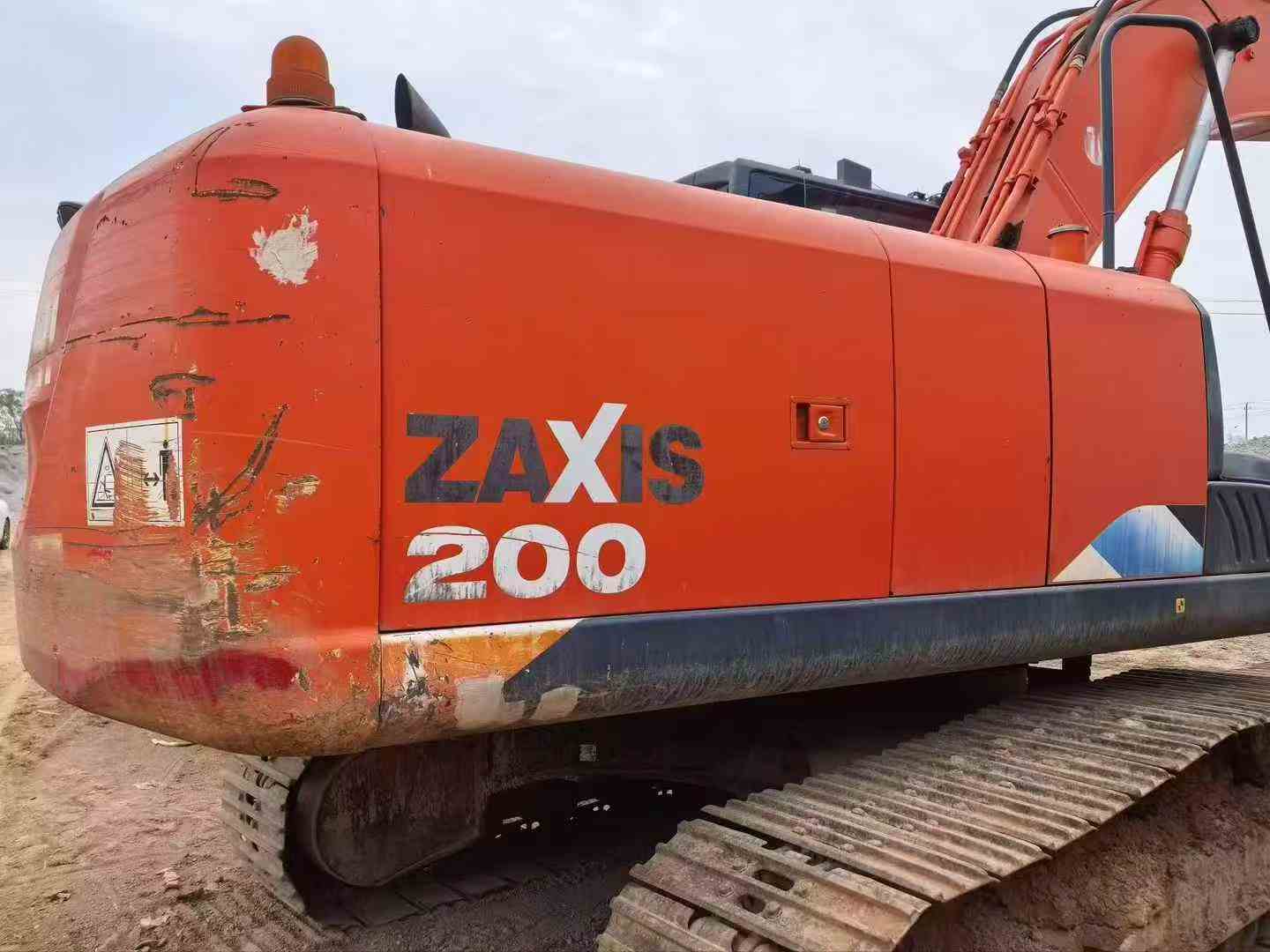 Used Hitachi ZAXIS200 Excavator 2016 Model / 3