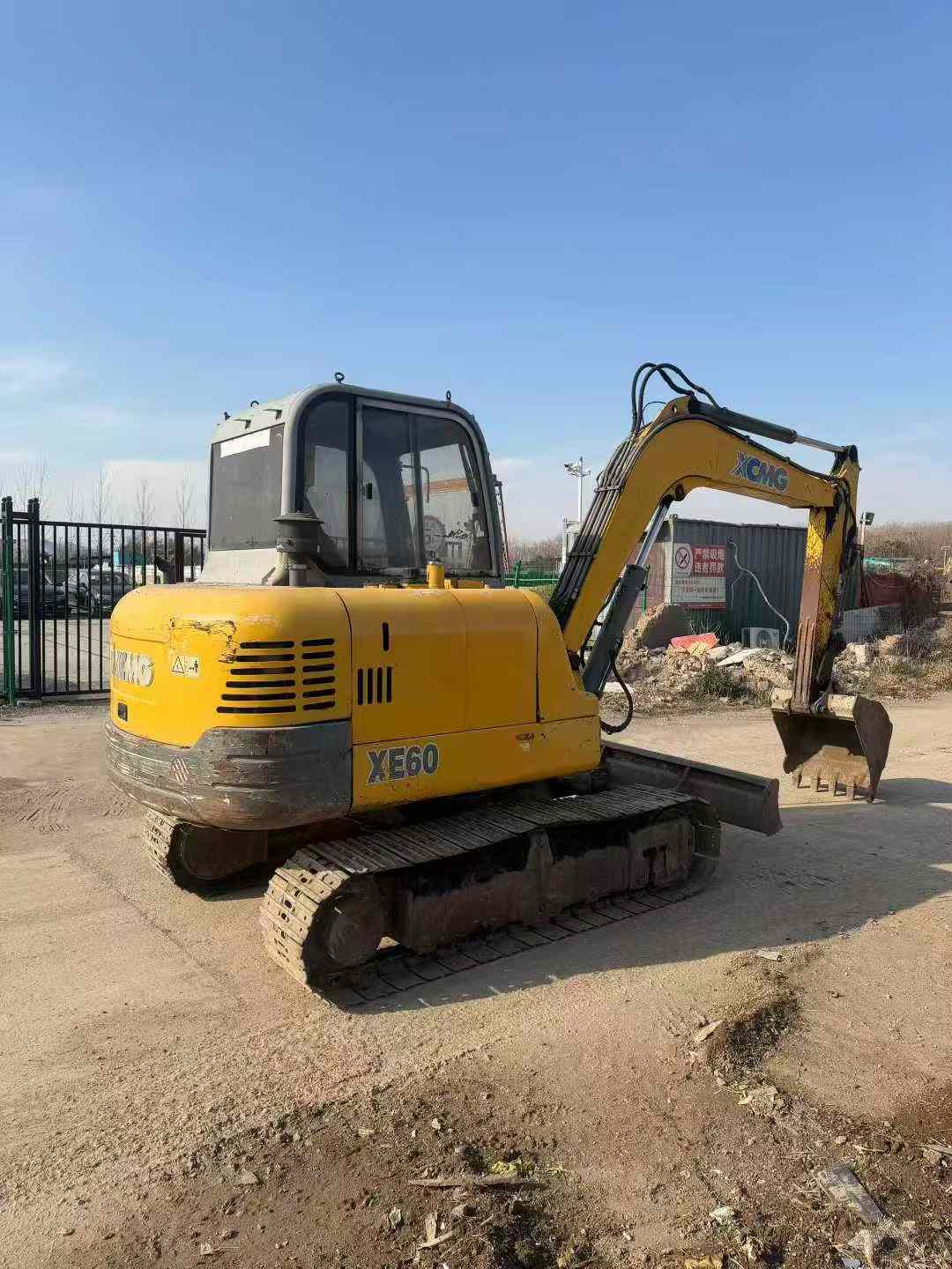 Used XCMG XE60 Excavator 2014 Model / 4