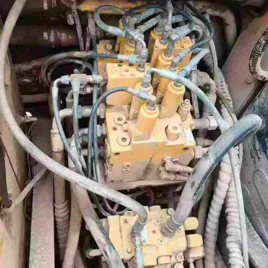 Used Hyundai 110LVS Excavator 2016 Model / 3