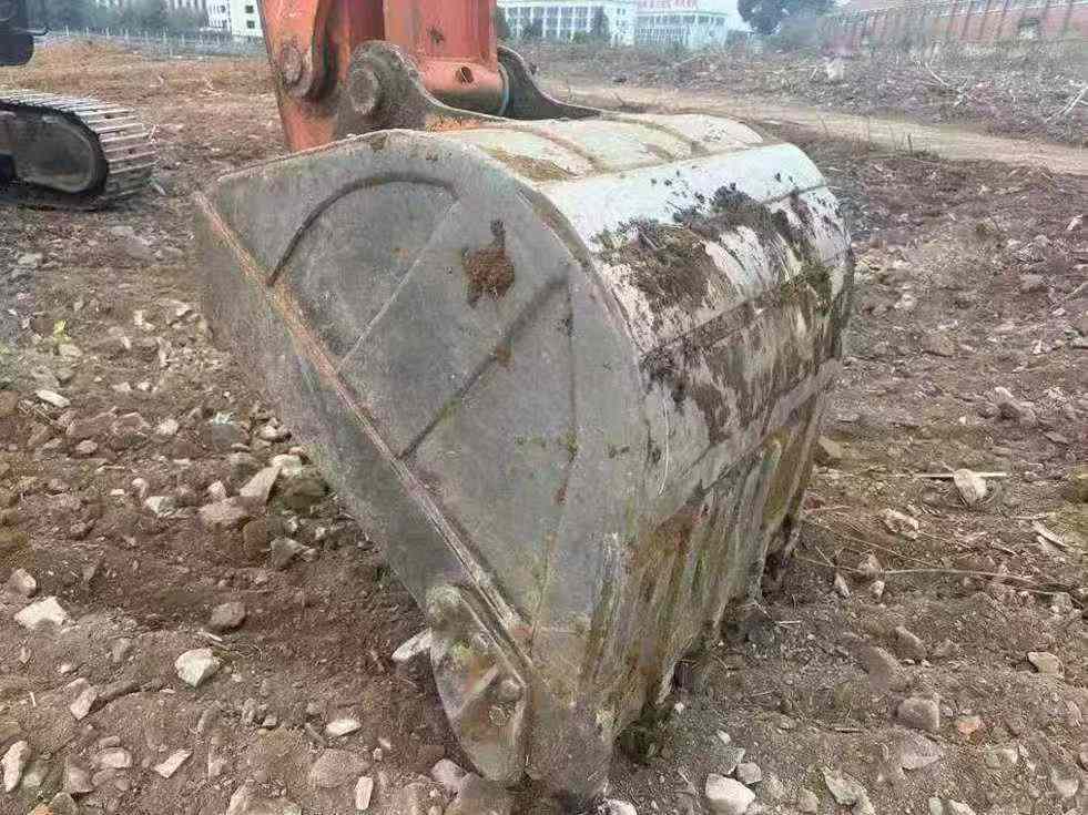 Used Hitachi ZAXIS200 Excavator 2017 Model / 8