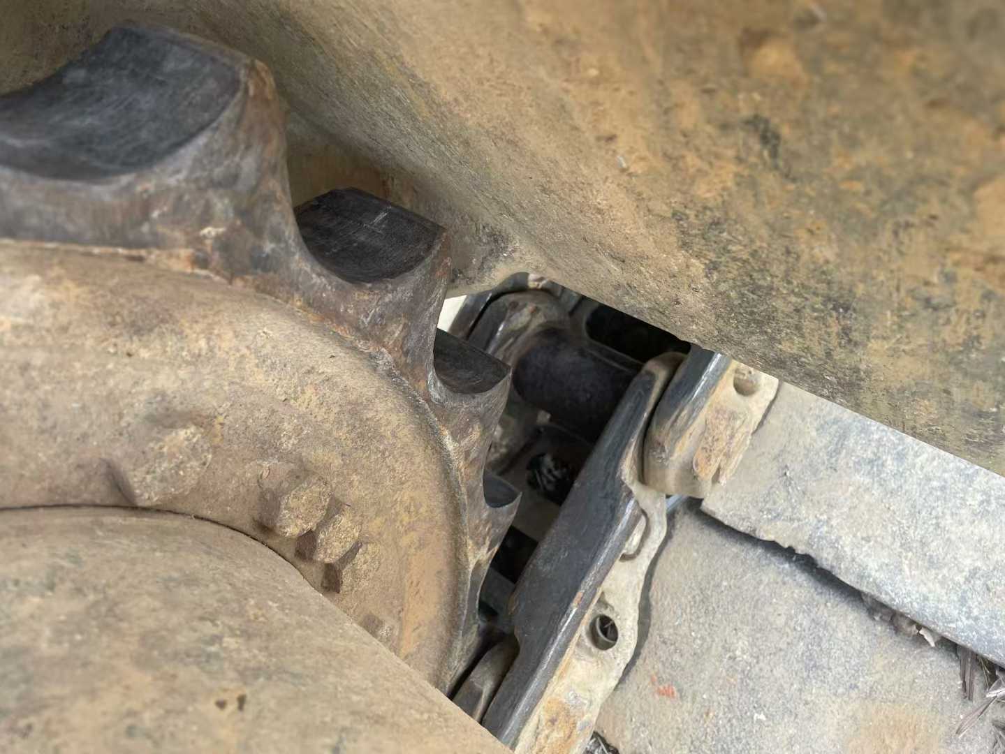 Used Hyundai R215-7 Excavator 2016 Model / 6