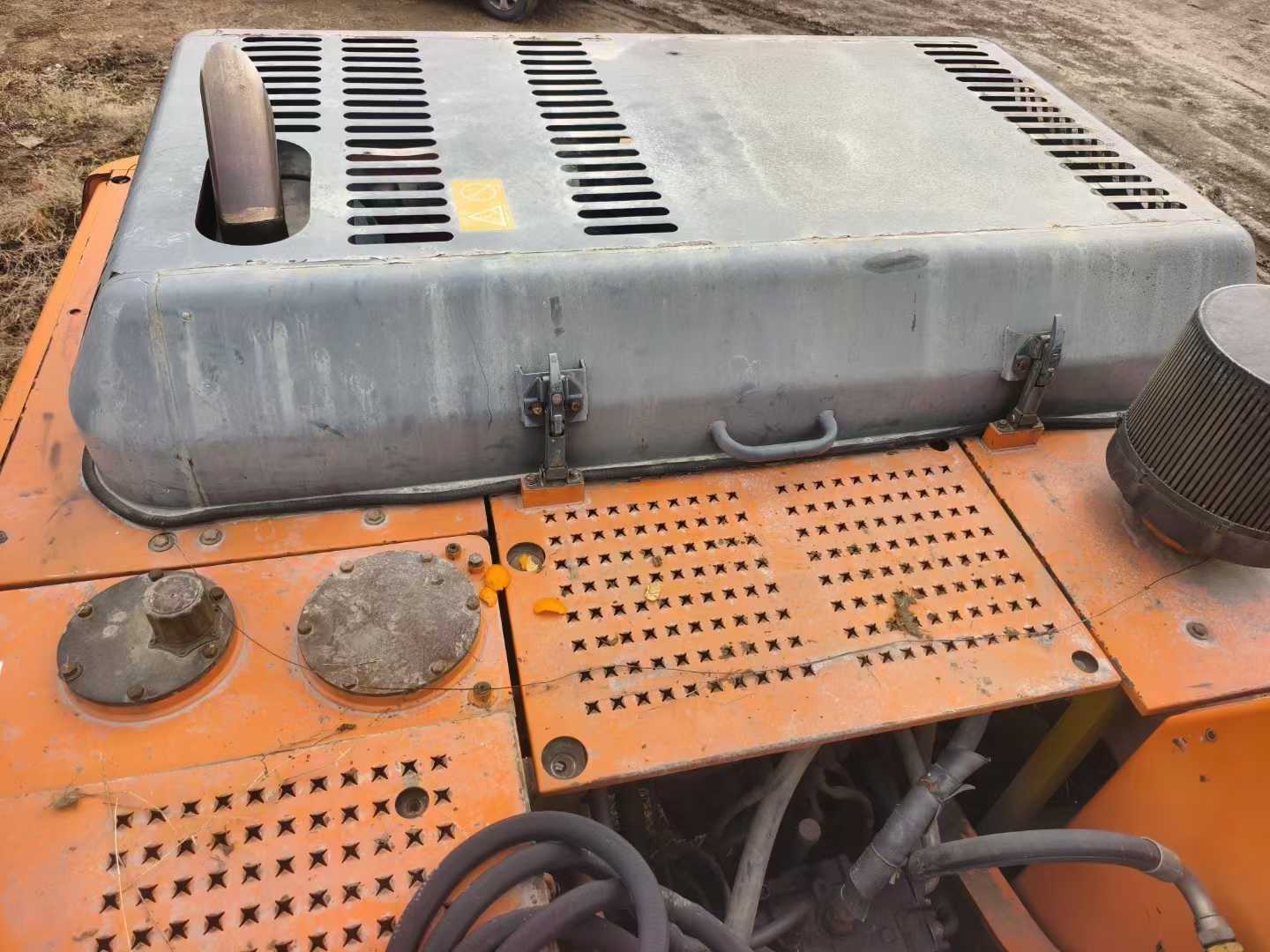 Used Doosan S225 Excavator 2014 Model / 7