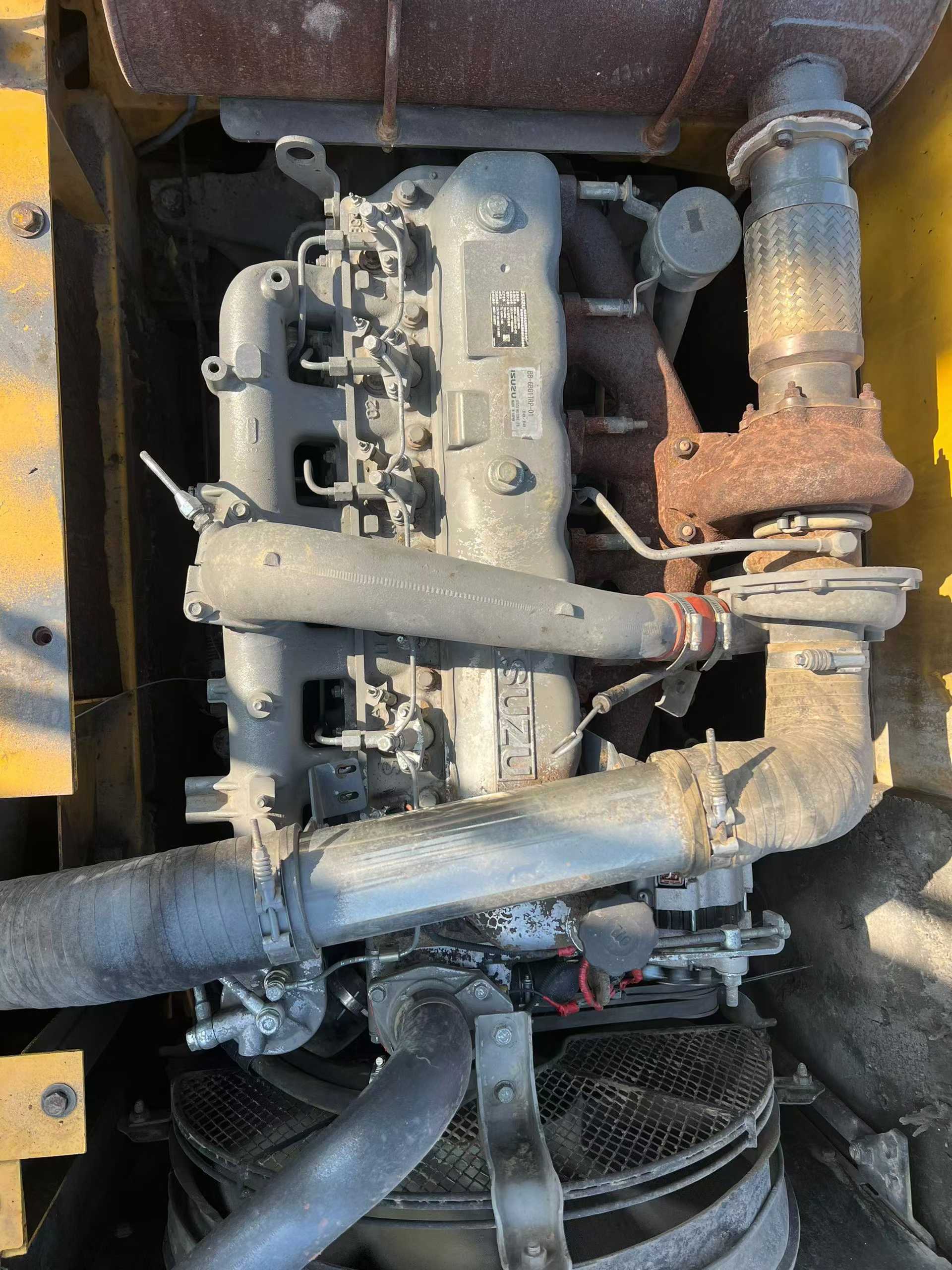 Used XCMG XE215 Excavator 2016 Model / 9