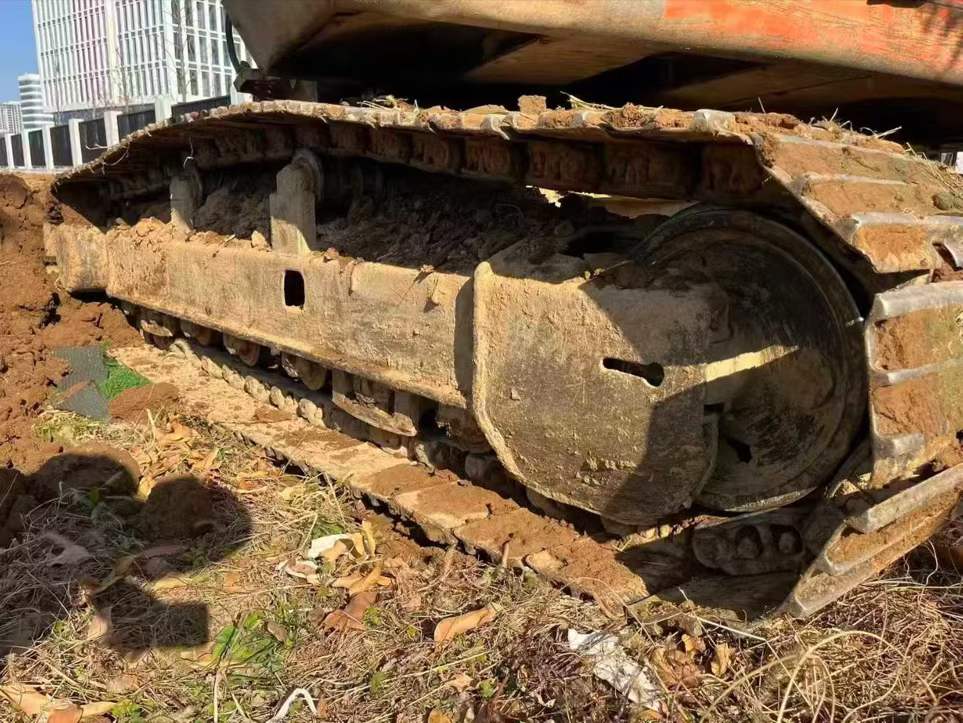 Used Hitachi ZAXIS200 Excavator 2016 Model / 9