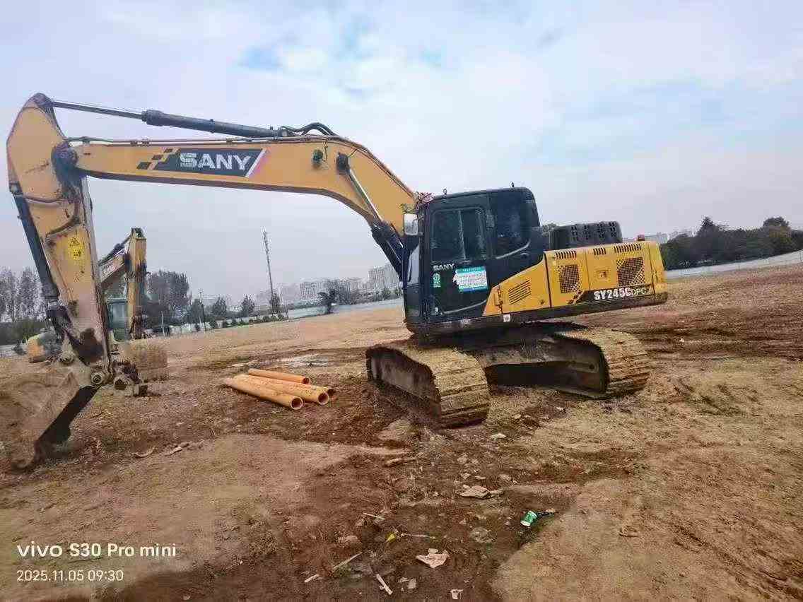 Used Sany SY205H Excavator 2021 Model / 5