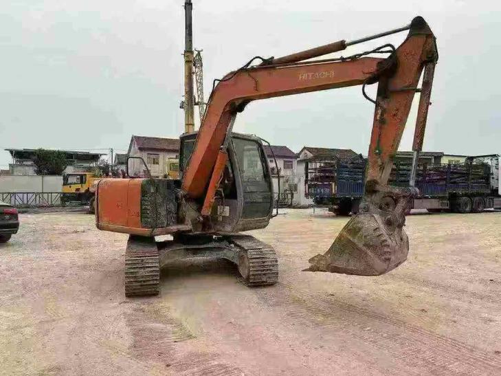 Buy Hitachi ZX70 Used Excavator / 1