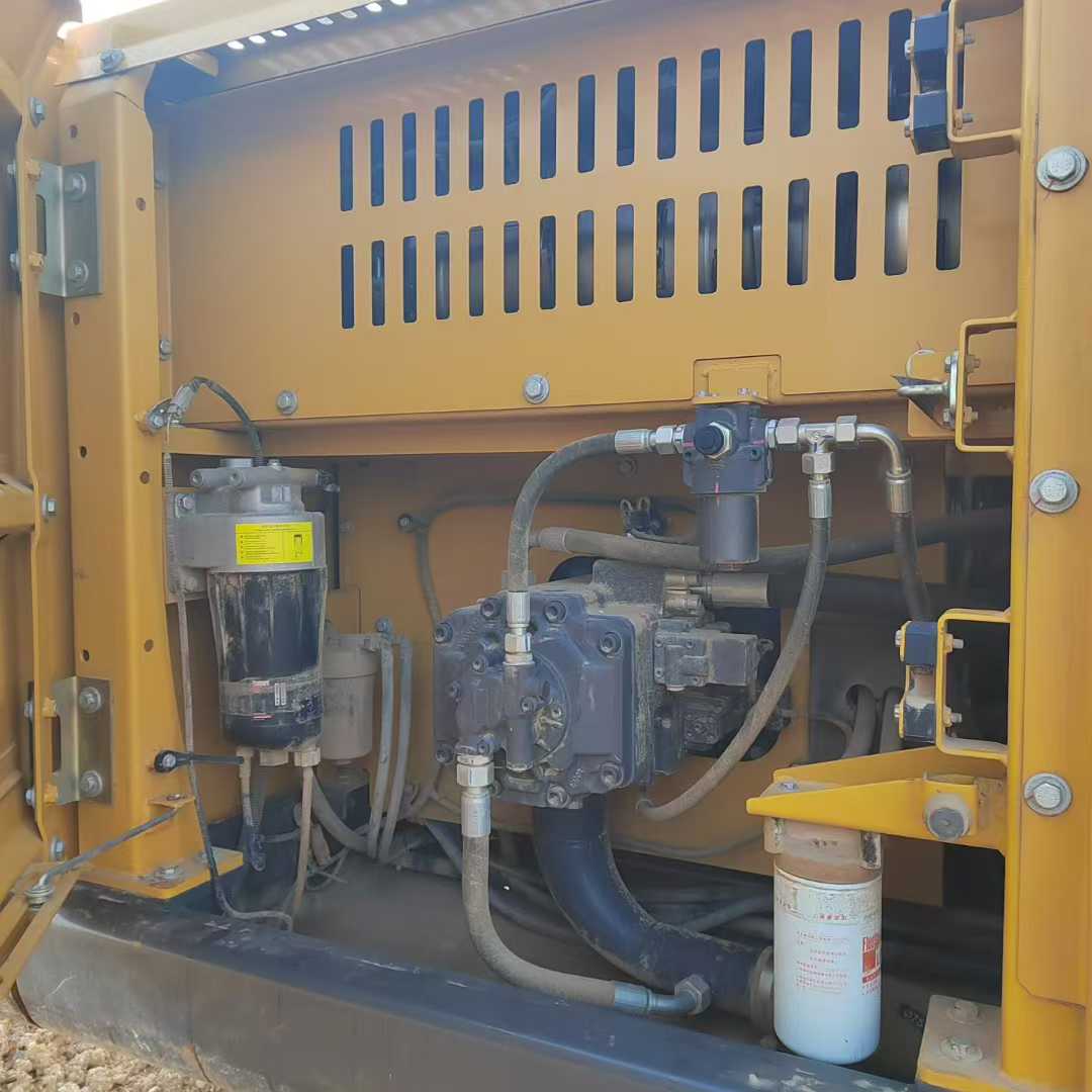 Used XCMG XE205GH Excavator 2023 Model / 7