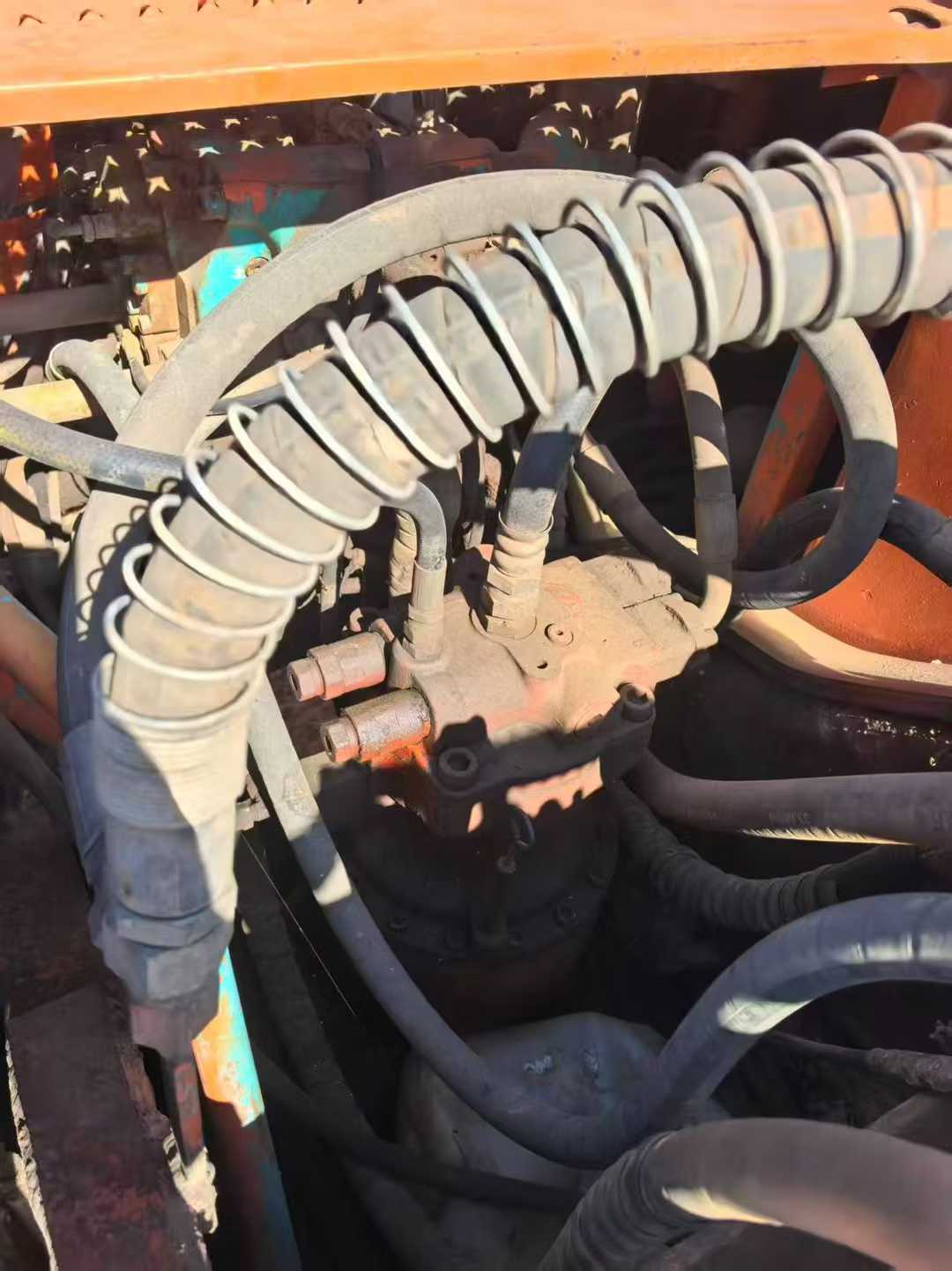 Used Doosan S225 Excavator 2016 Model / 3