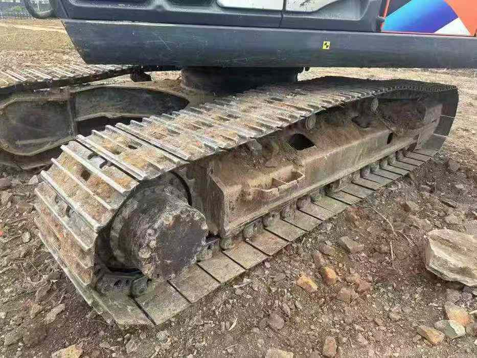 Used Hitachi ZAXIS200 Excavator 2017 Model / 3