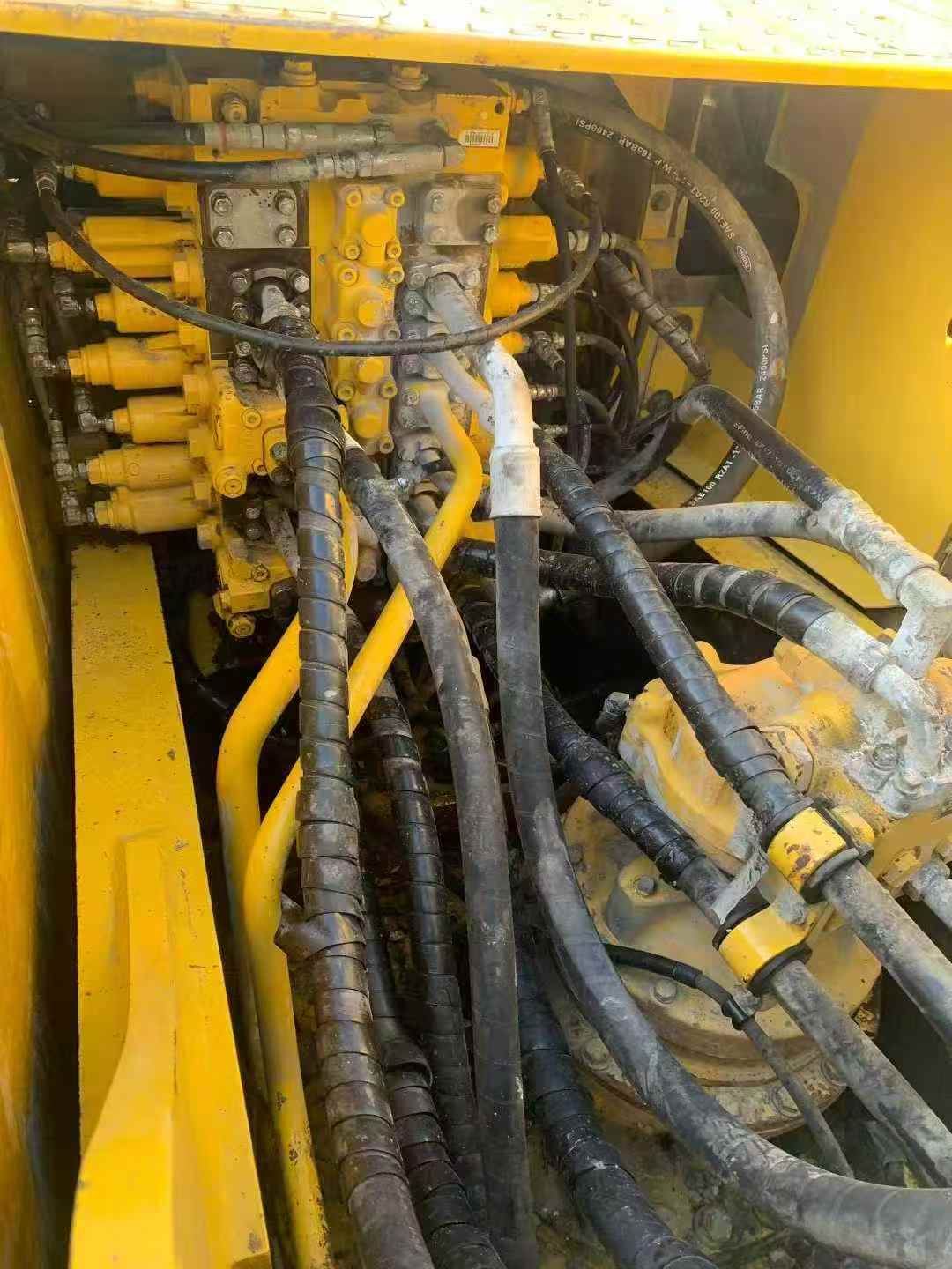 Used Komatsu PC210-8 Excavator 2018 Model / 9