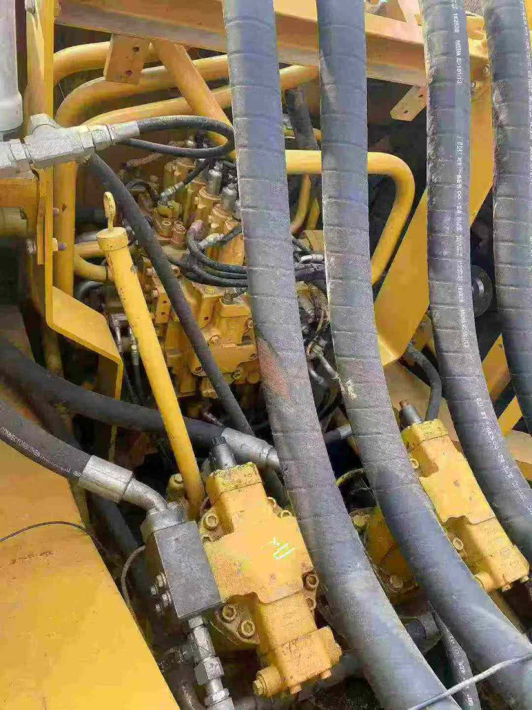 Used Caterpillar 374F Excavator 2021 Model / 5