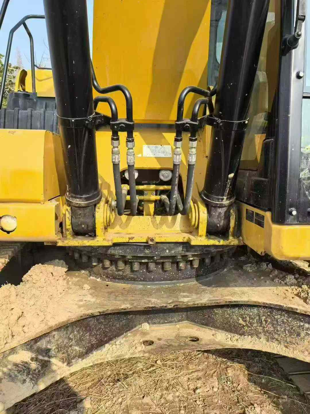 Used Caterpillar 330L Excavator 2020 Model / 9