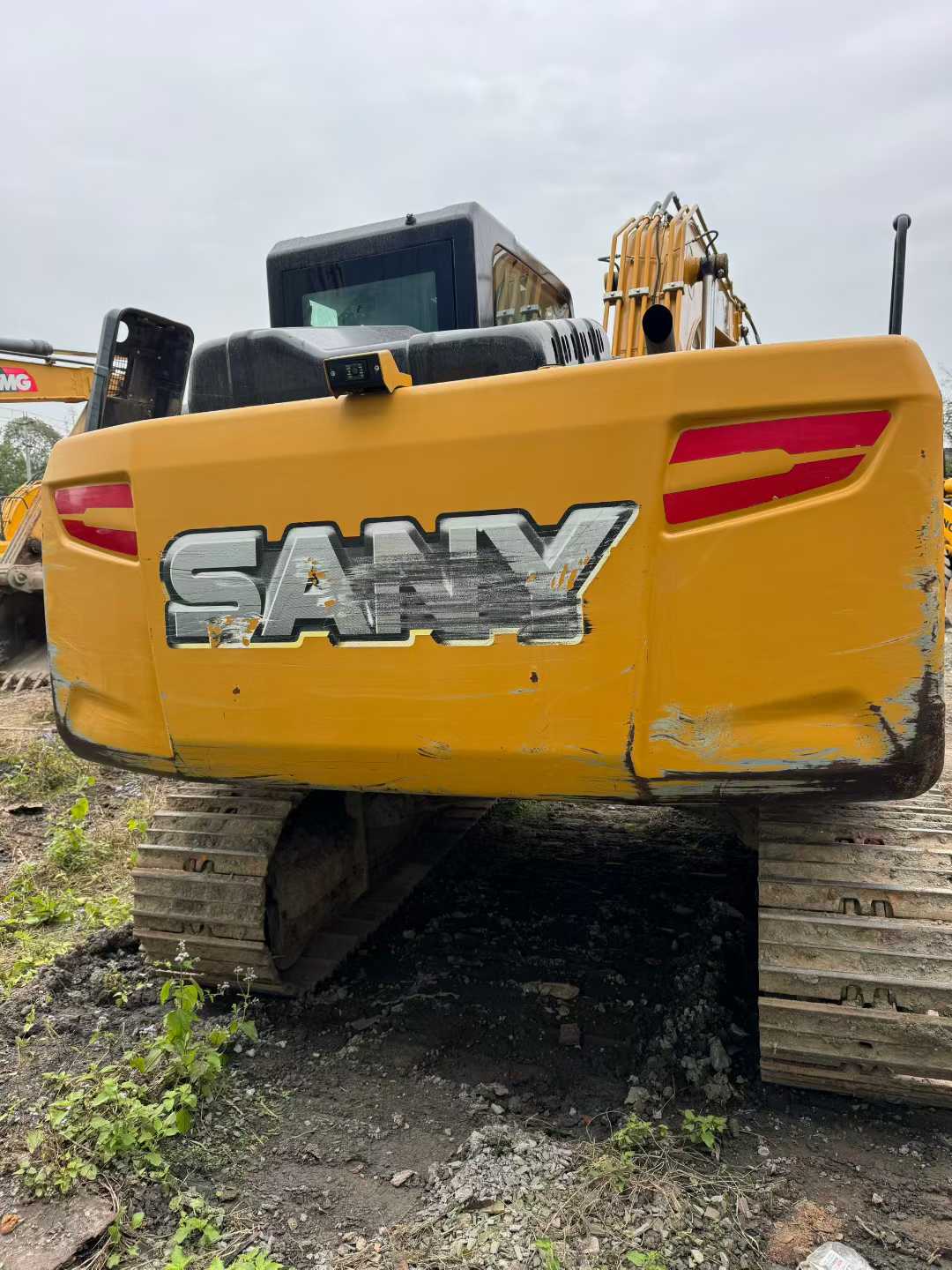 Used Sany SY135 Excavator 2022 Model / 3