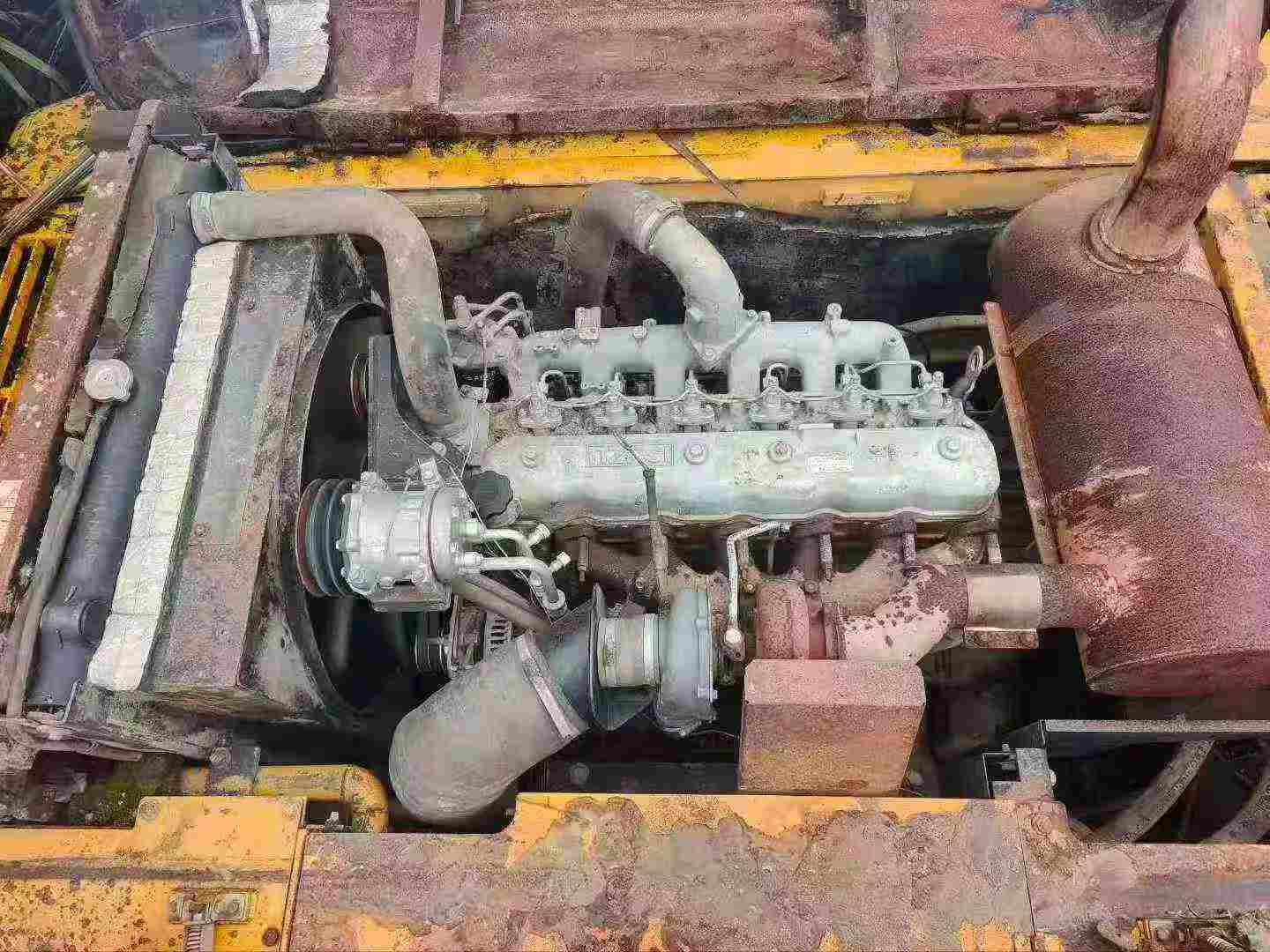 Used Kato HD1023 Excavator 2015 Model / 3